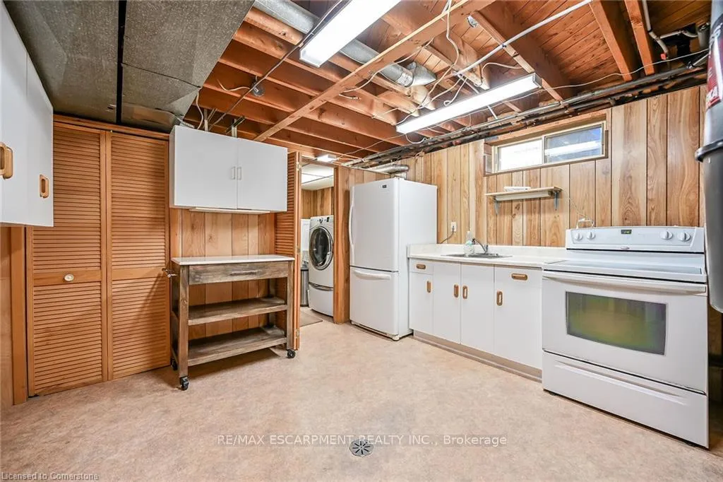 Photo 28 of 253 Thorner Drive, Hamilton, Thorner — HOMEH