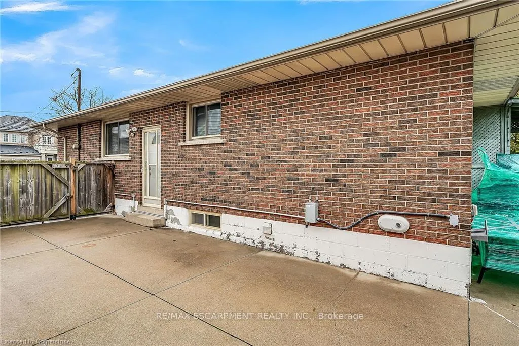 Photo 34 of 253 Thorner Drive, Hamilton, Thorner — HOMEH