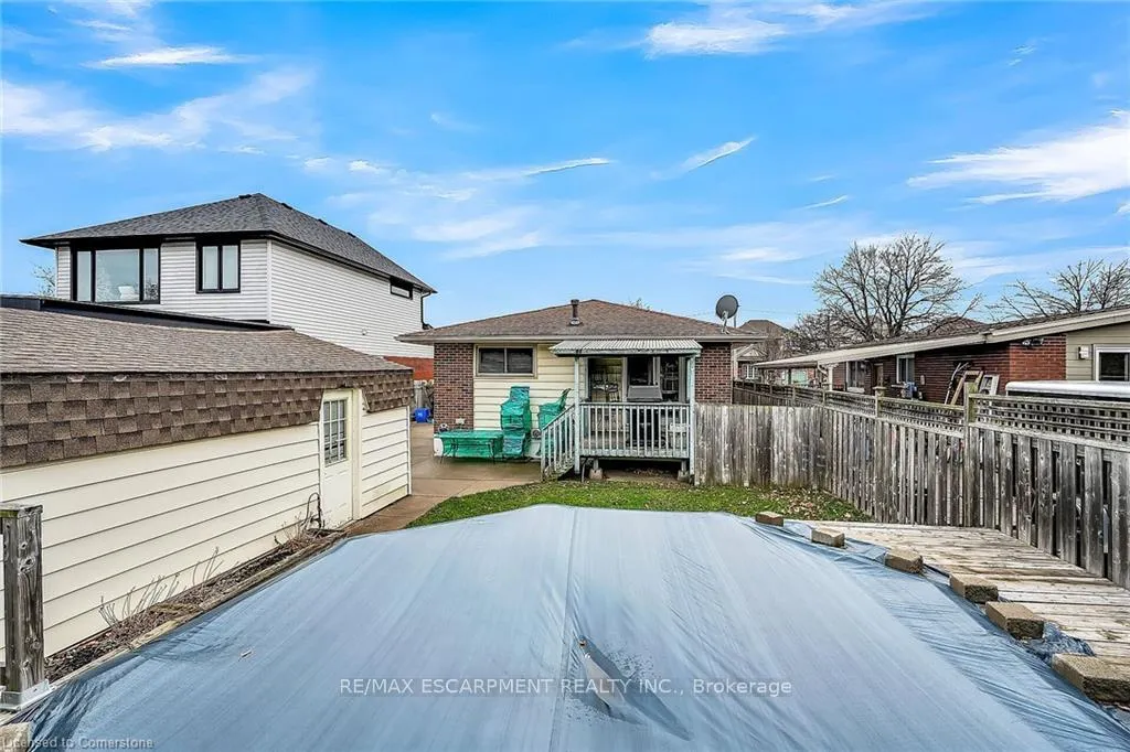 Photo 35 of 253 Thorner Drive, Hamilton, Thorner — HOMEH