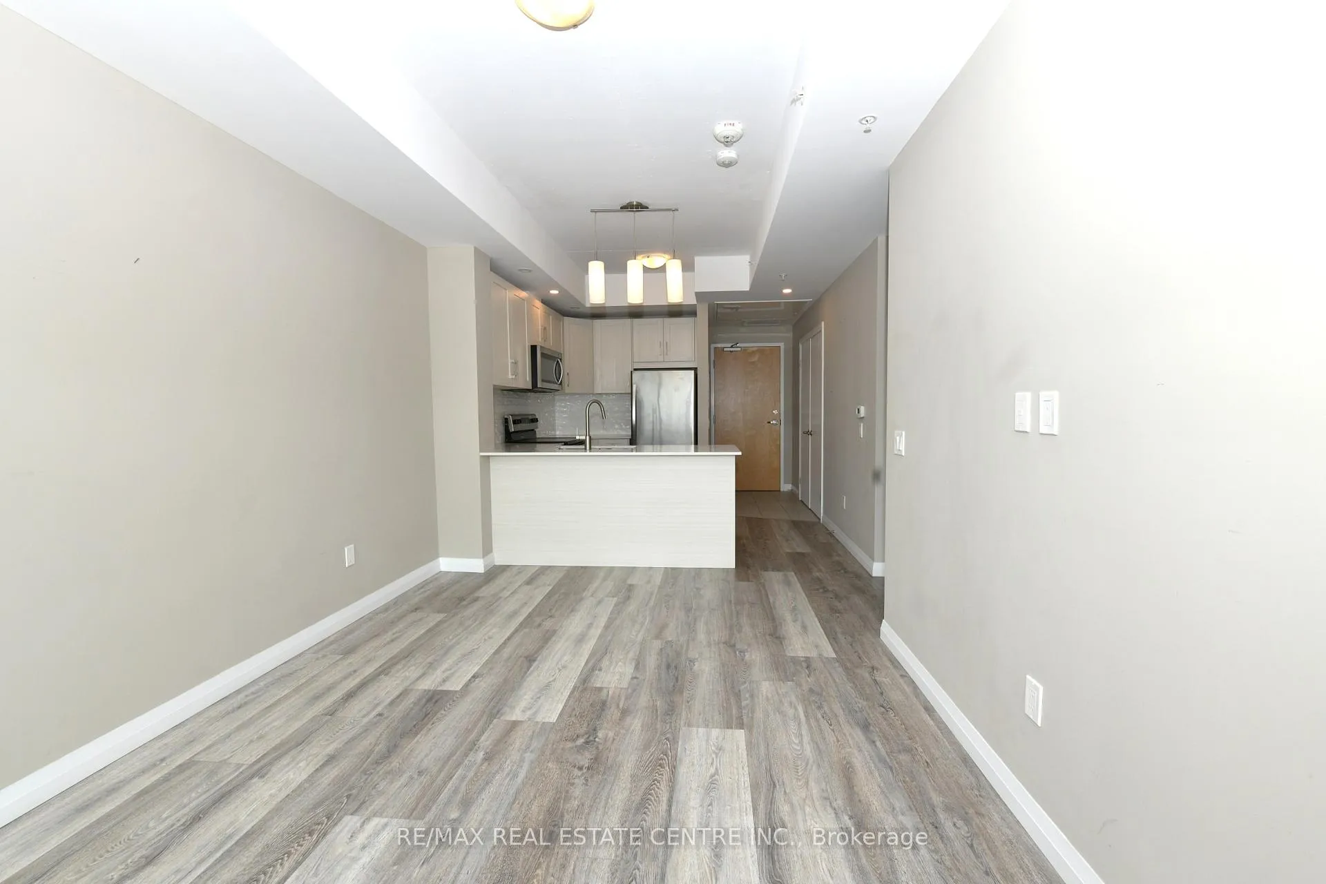Photo 8 of Unit 2403, 60 Charles Street, Kitchener — HOMEH