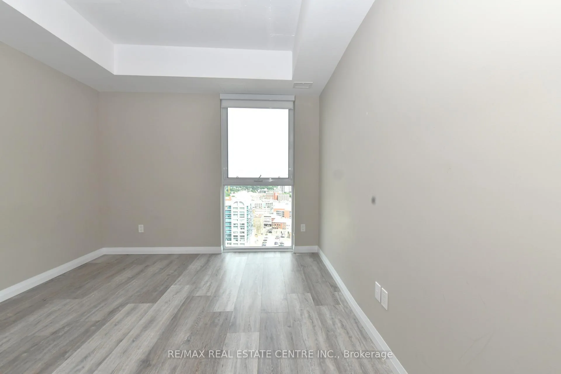 Photo 16 of Unit 2403, 60 Charles Street, Kitchener — HOMEH