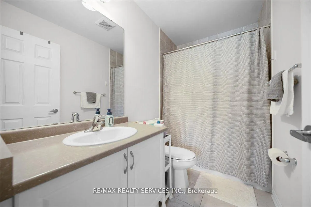 Photo 21 of Unit 622, 1034 Reflection Place, Pickering, Rural Pickering — HOMEH