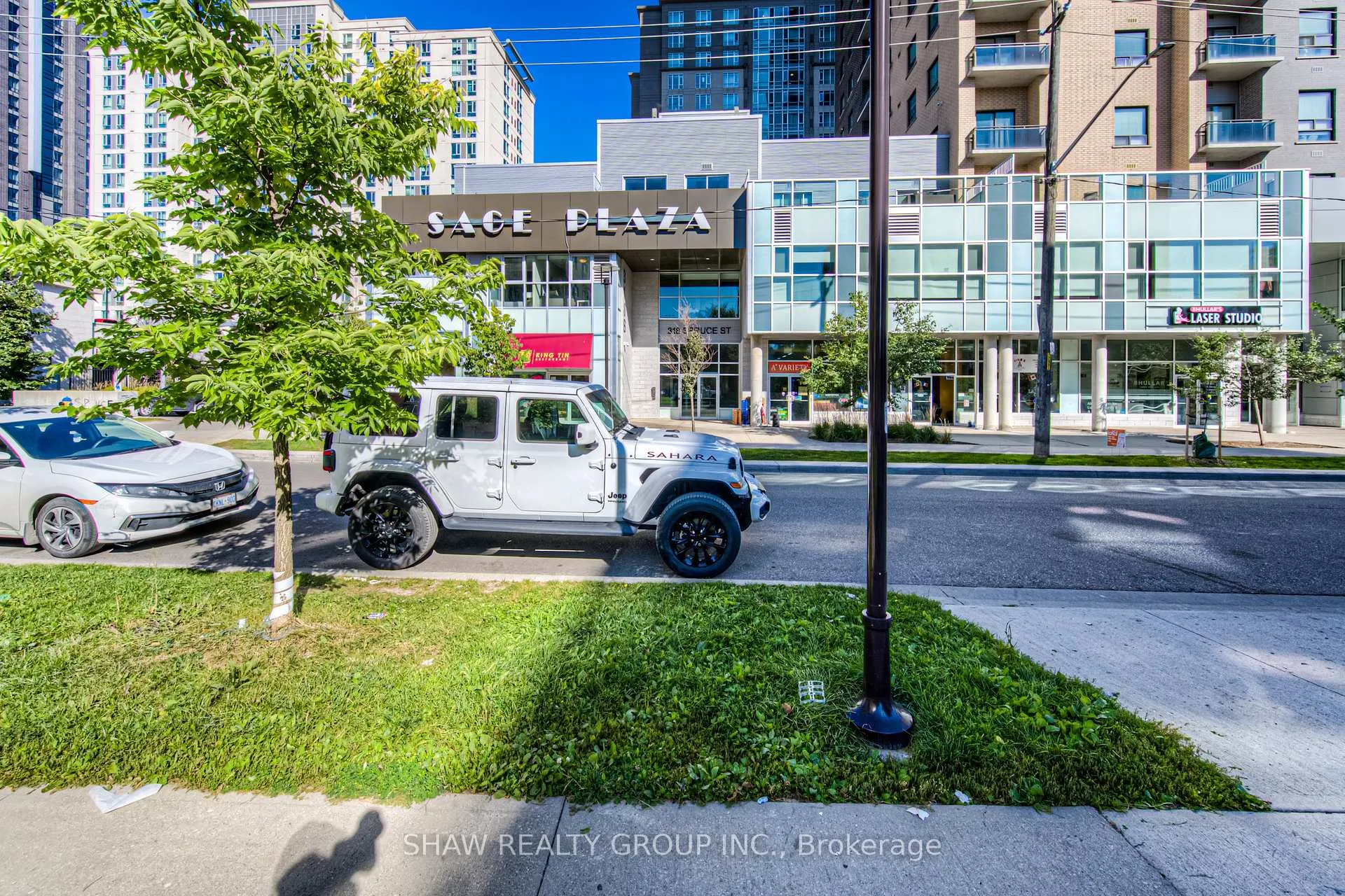 Photo 2 of Unit 1203, 318 Spruce Street, Waterloo — HOMEH