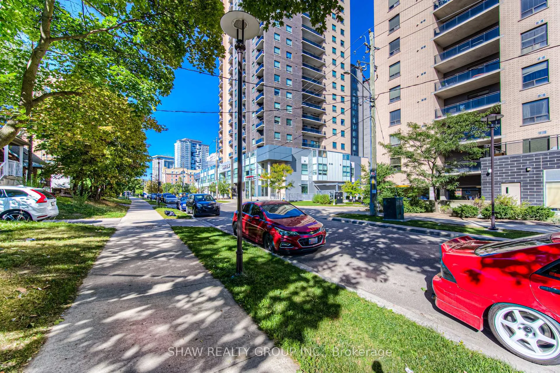 Photo 5 of Unit 1203, 318 Spruce Street, Waterloo — HOMEH