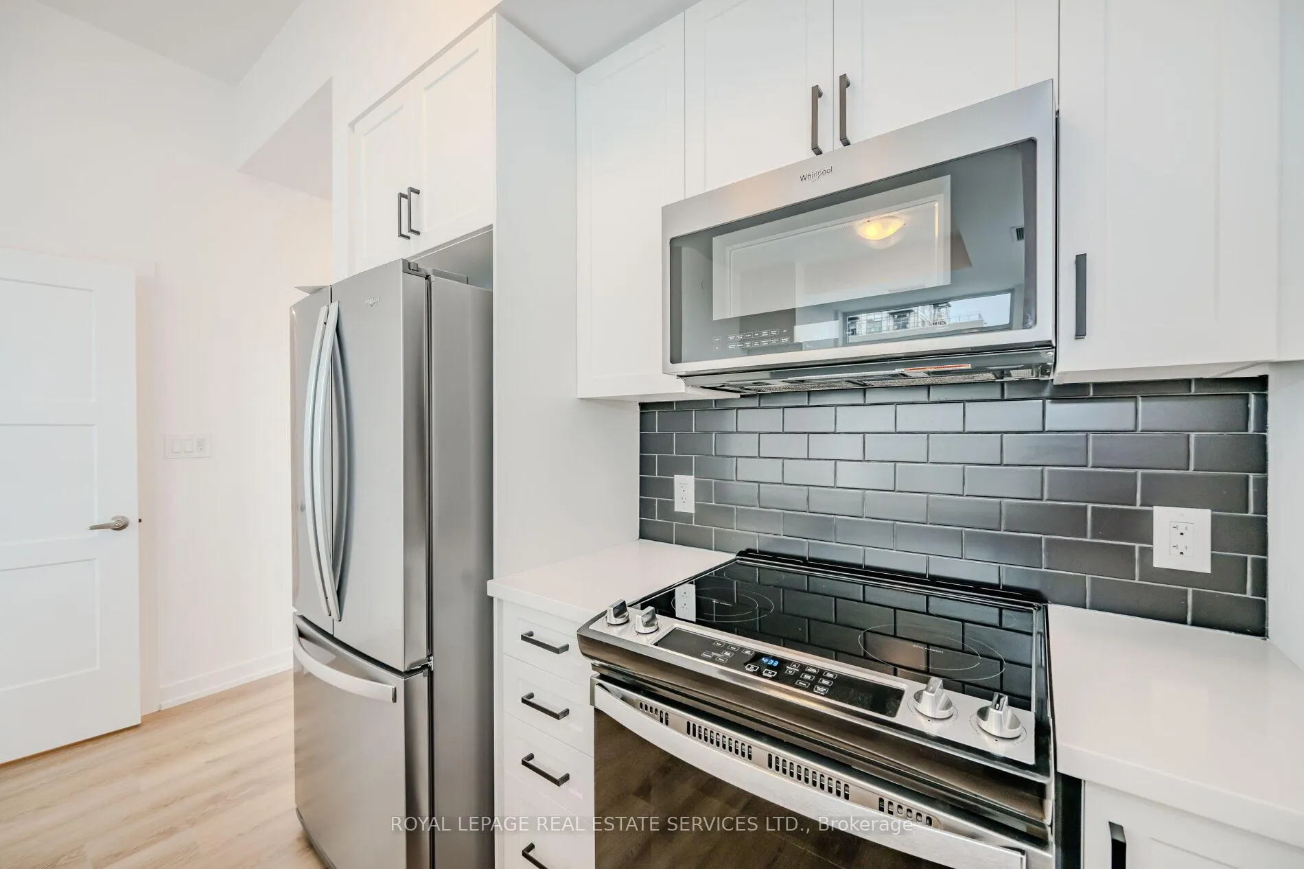 Photo 11 of Unit 517, 470 Dundas Street E, Hamilton, Waterdown — HOMEH