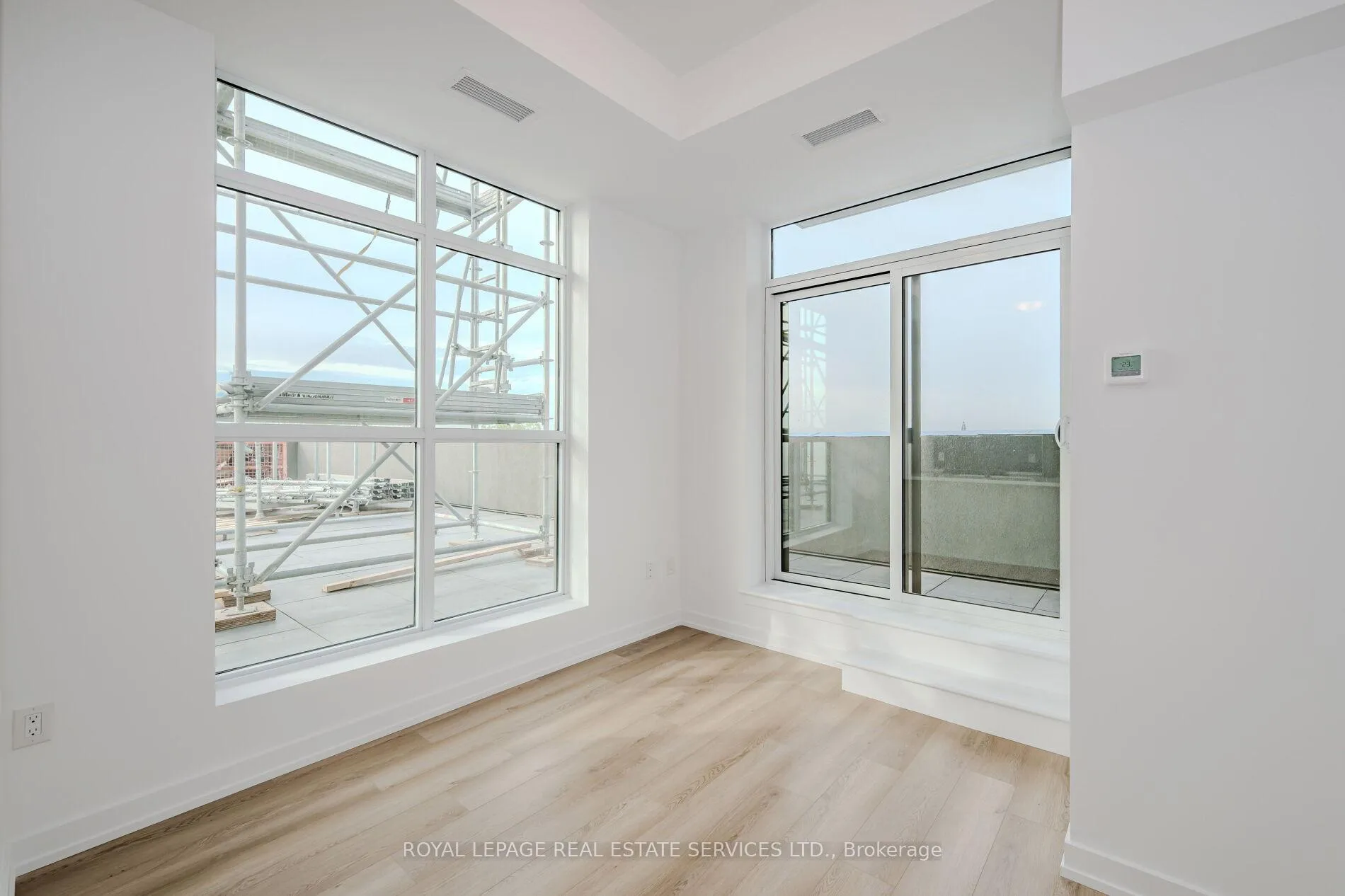 Photo 13 of Unit 517, 470 Dundas Street E, Hamilton, Waterdown — HOMEH