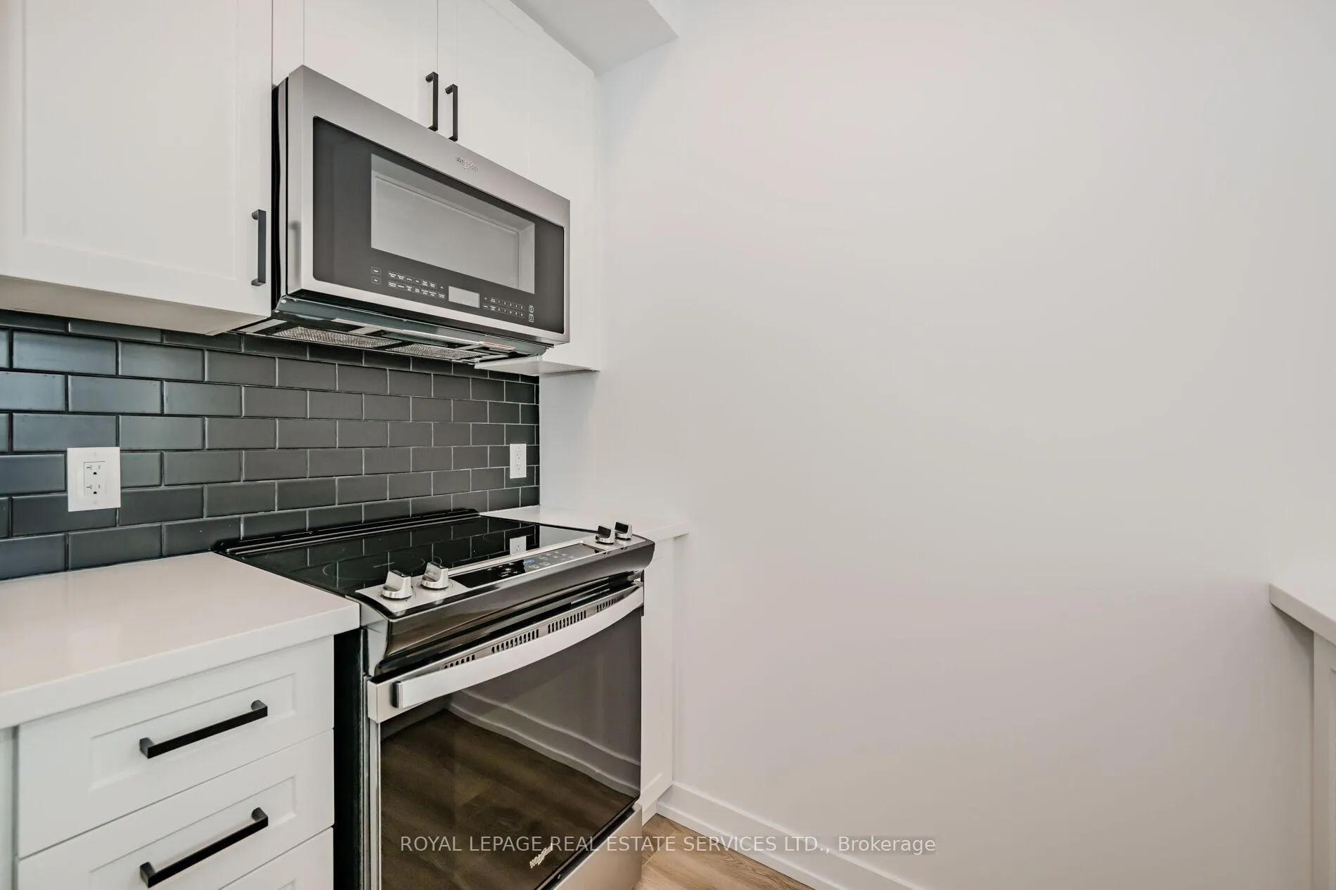 Photo 17 of Unit 517, 470 Dundas Street E, Hamilton, Waterdown — HOMEH