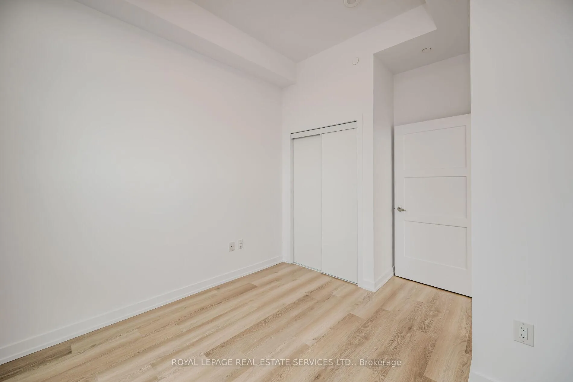 Photo 22 of Unit 517, 470 Dundas Street E, Hamilton, Waterdown — HOMEH
