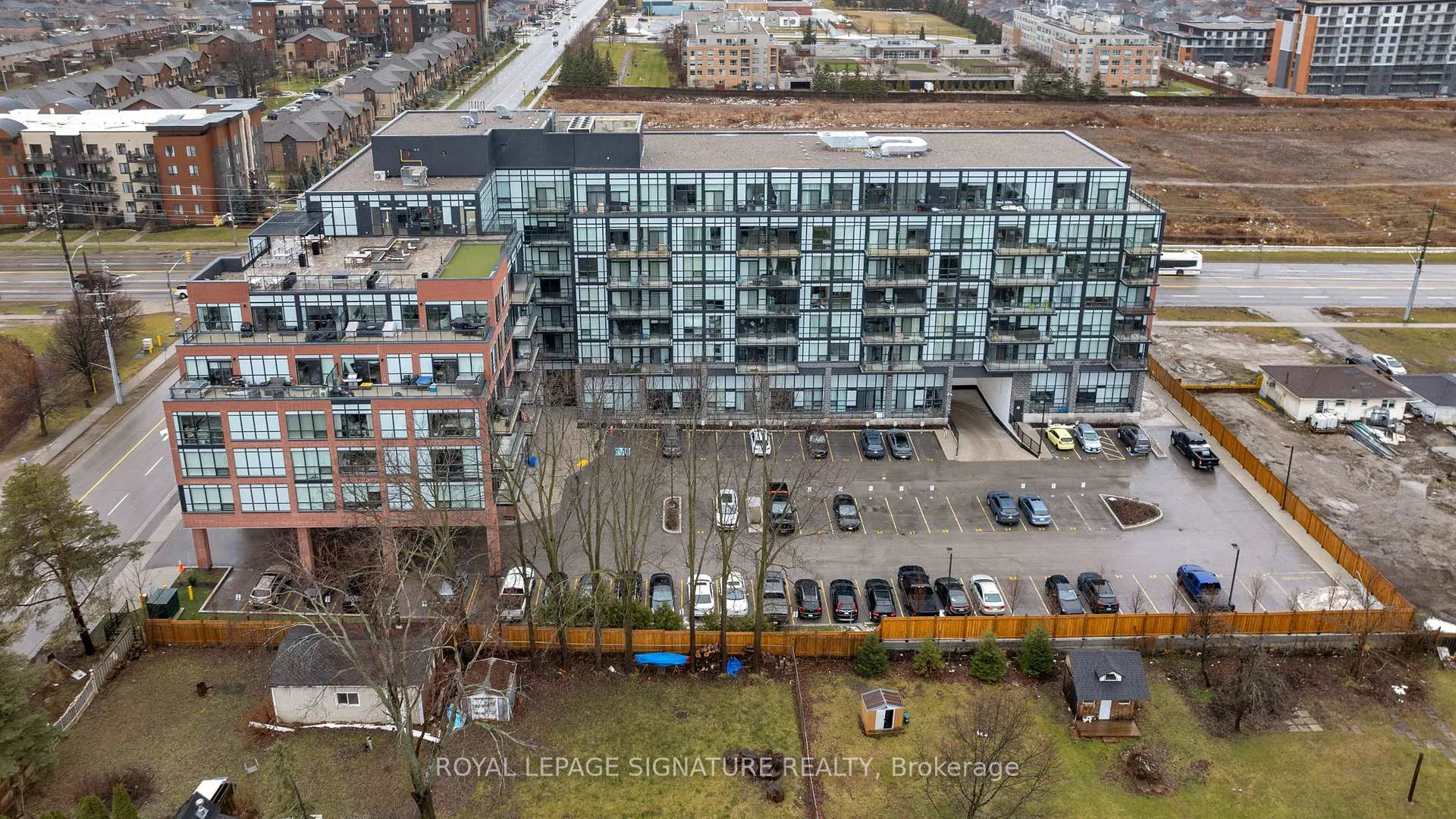 Photo 1 of Unit 421, 681 Yonge Street, Barrie, Painswick South — HOMEH