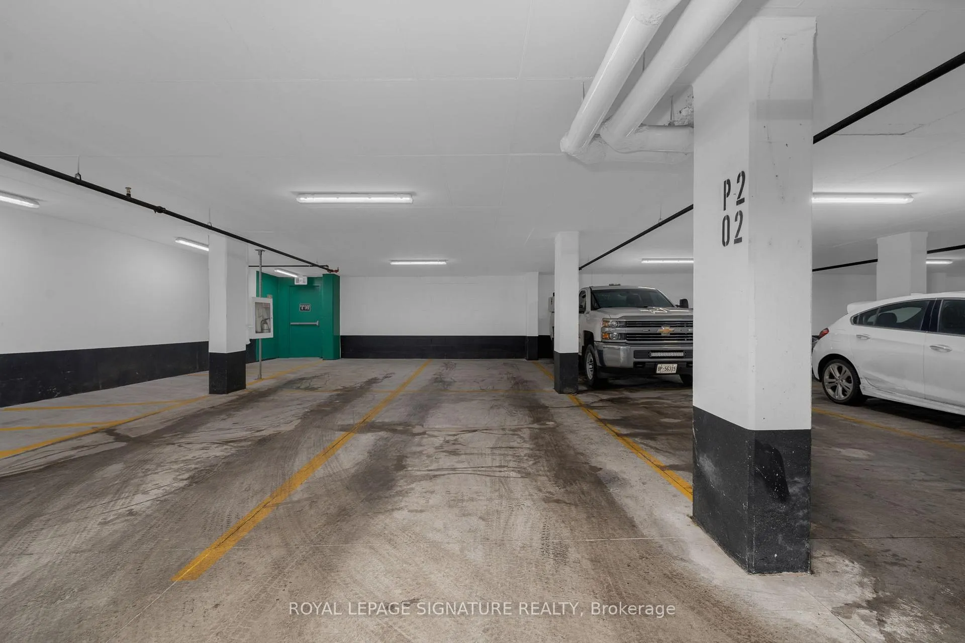 Photo 16 of Unit 421, 681 Yonge Street, Barrie, Painswick South — HOMEH