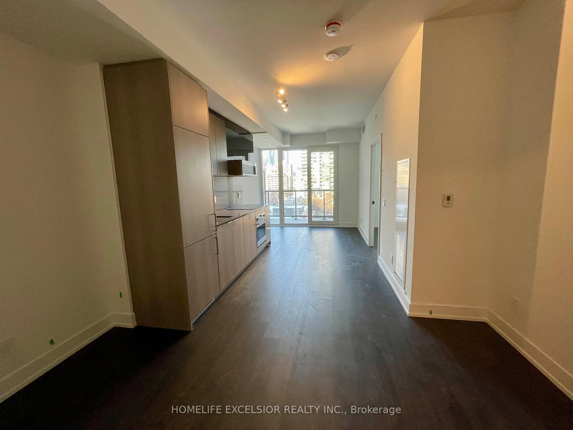 Photo 2 of Unit 907, 308 Jarvis Street, Toronto, Church-Yonge Corridor — HOMEH