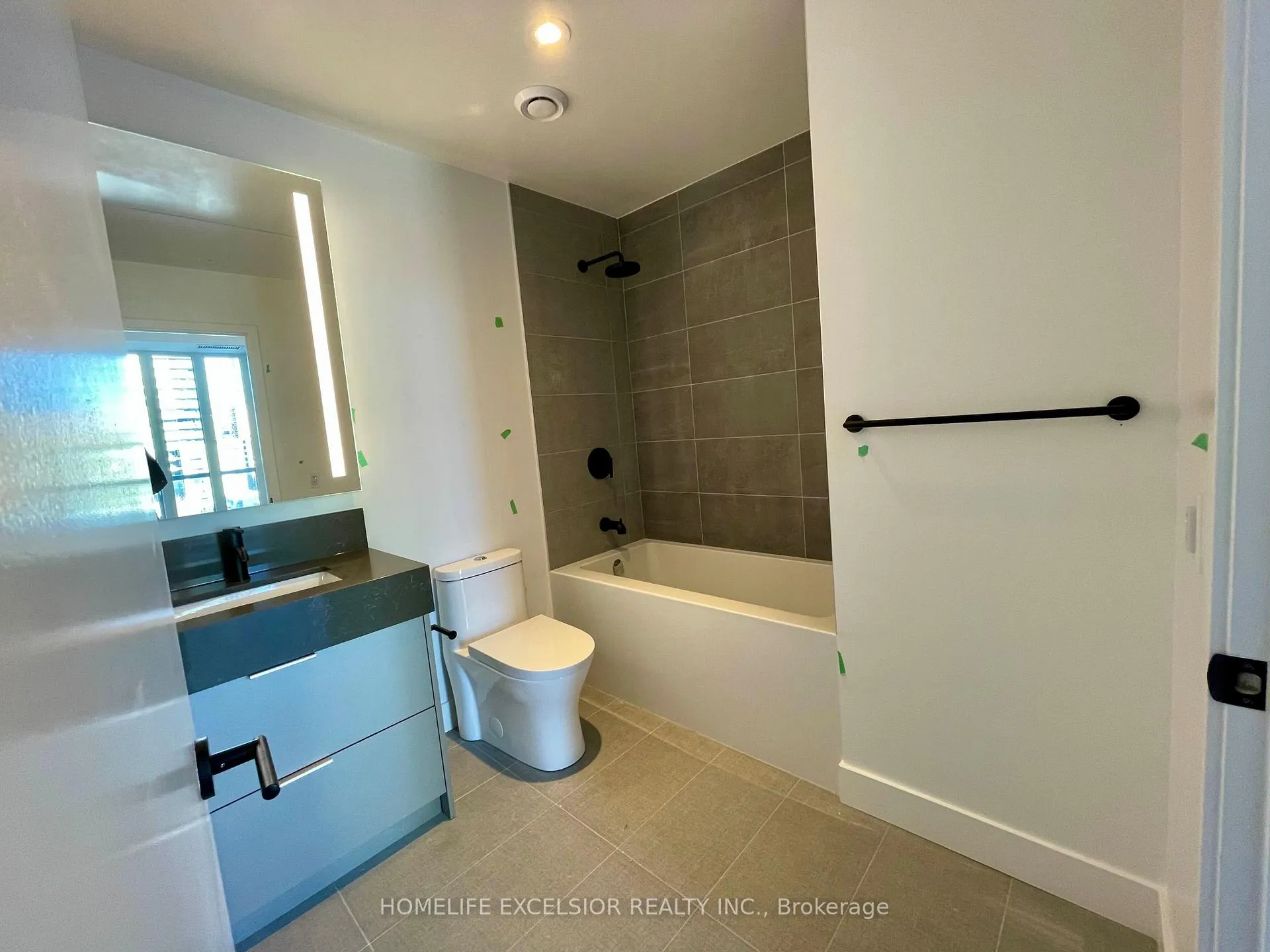 Photo 9 of Unit 907, 308 Jarvis Street, Toronto, Church-Yonge Corridor — HOMEH