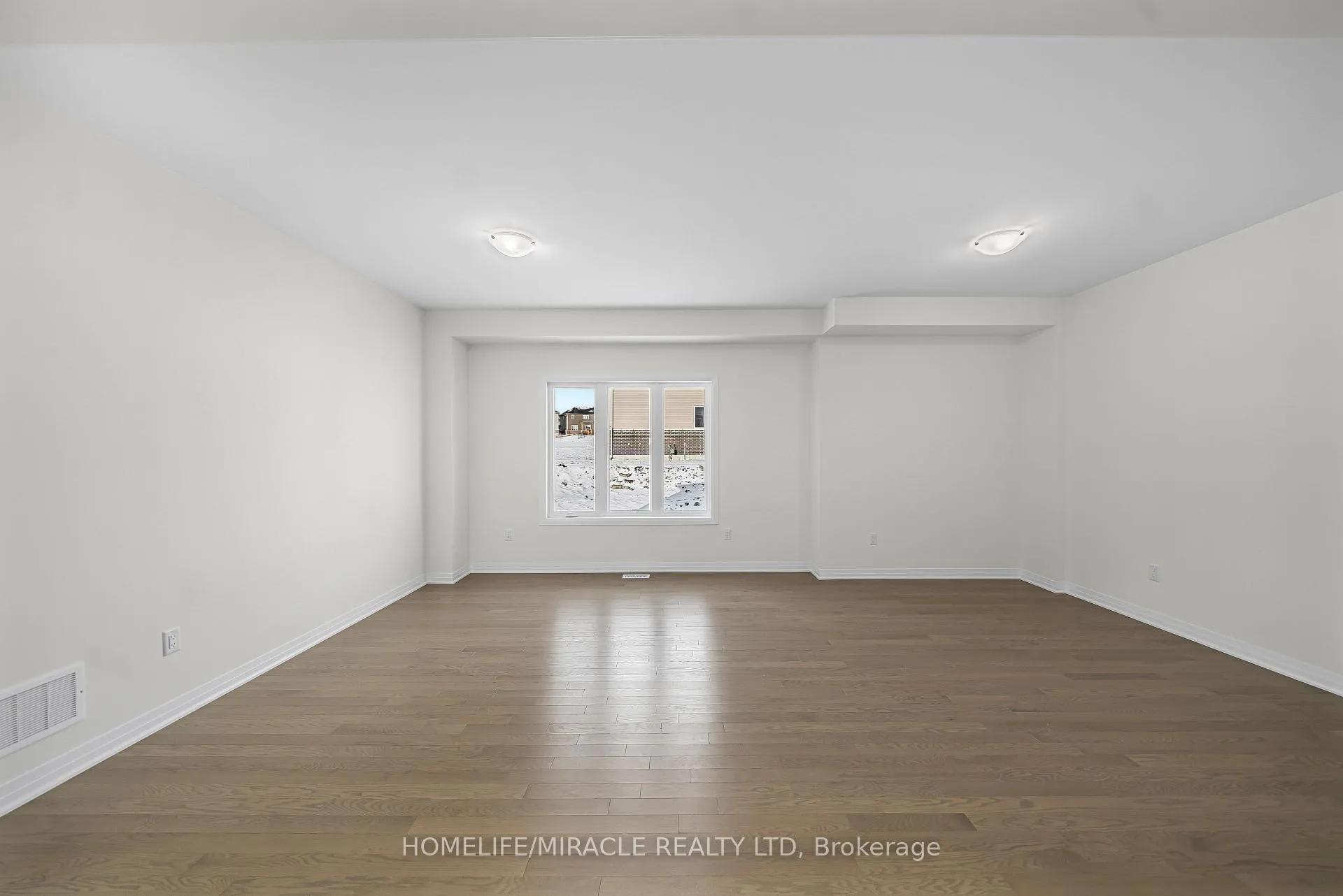 Photo 11 of 103 Windermere Boulevard, Loyalist, Bath — HOMEH