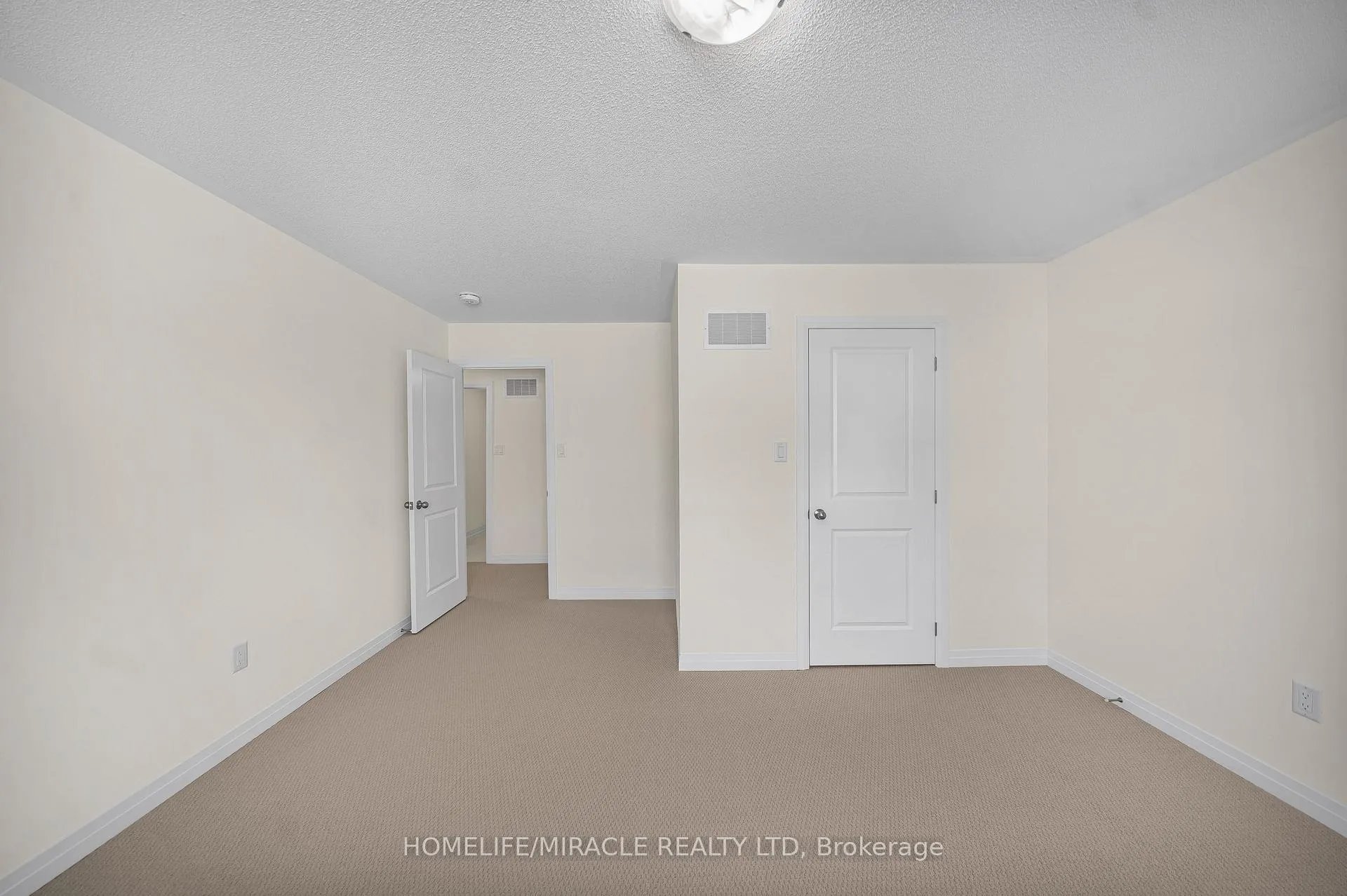 Photo 44 of 103 Windermere Boulevard, Loyalist, Bath — HOMEH