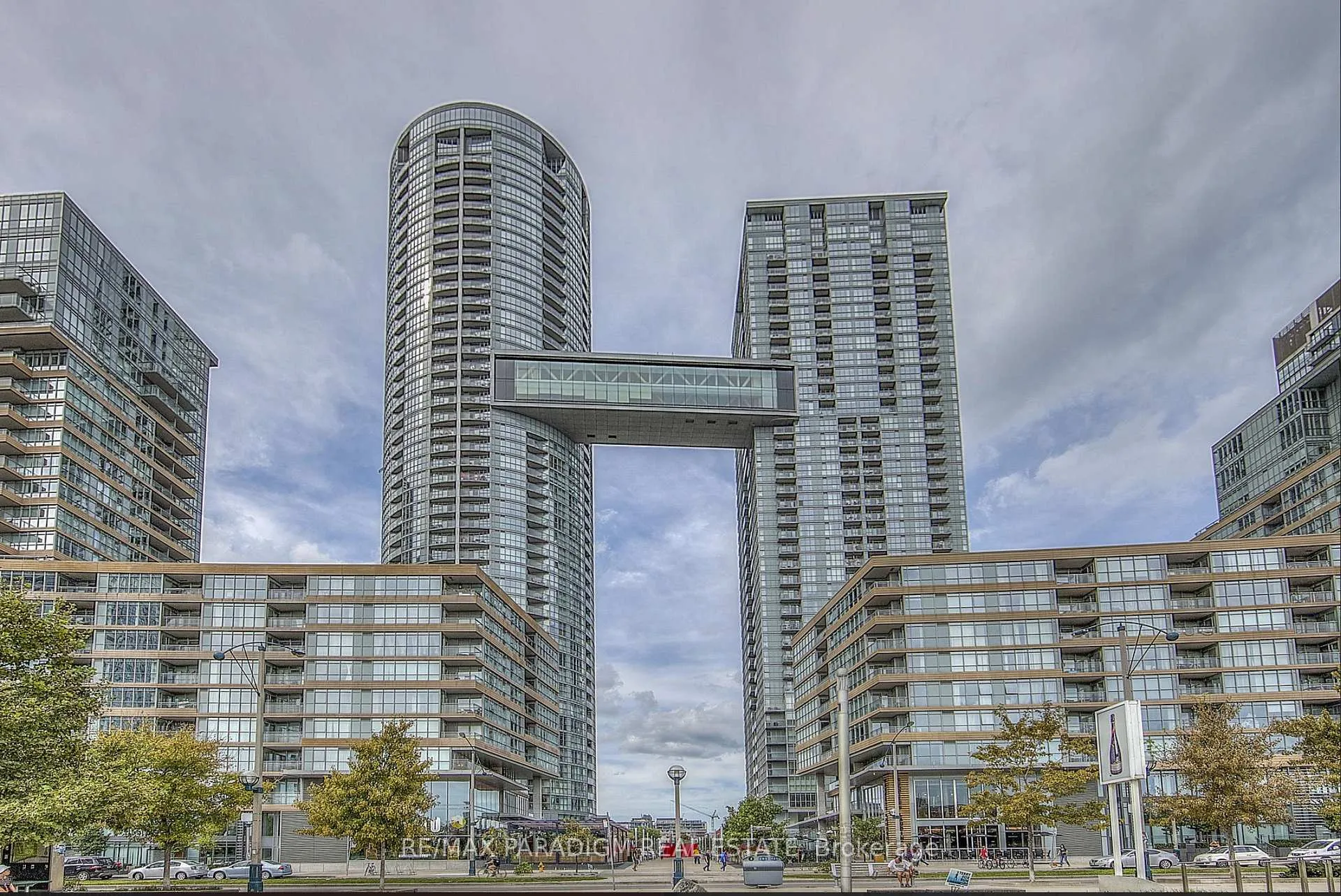 Front of Unit 3005, 15 Iceboat Terrace