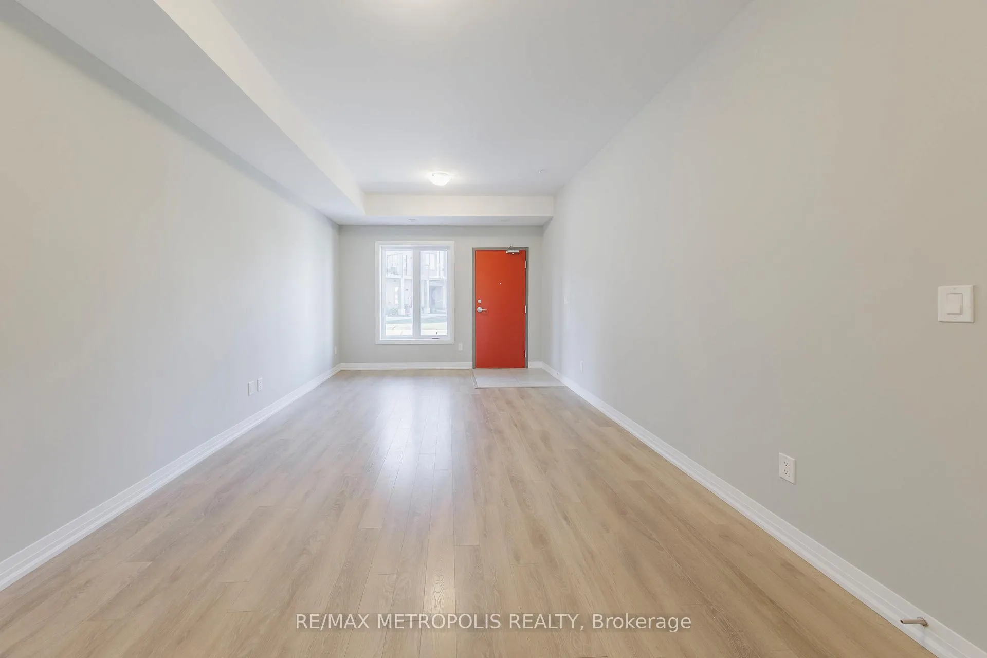 Photo 3 of Unit 719, 2635 William Jackson Drive, Pickering, Duffin Heights — HOMEH