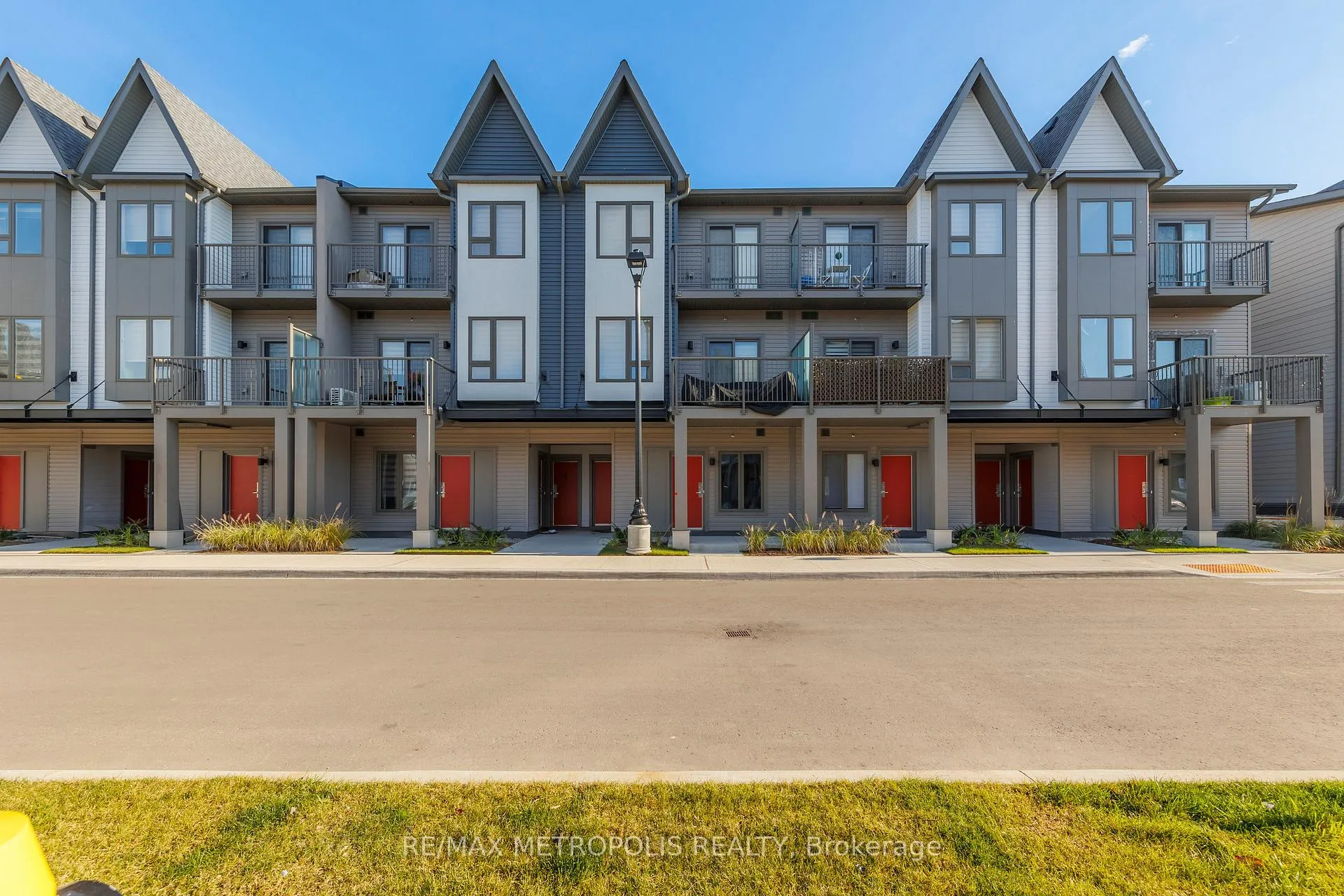 Photo 23 of Unit 719, 2635 William Jackson Drive, Pickering, Duffin Heights — HOMEH