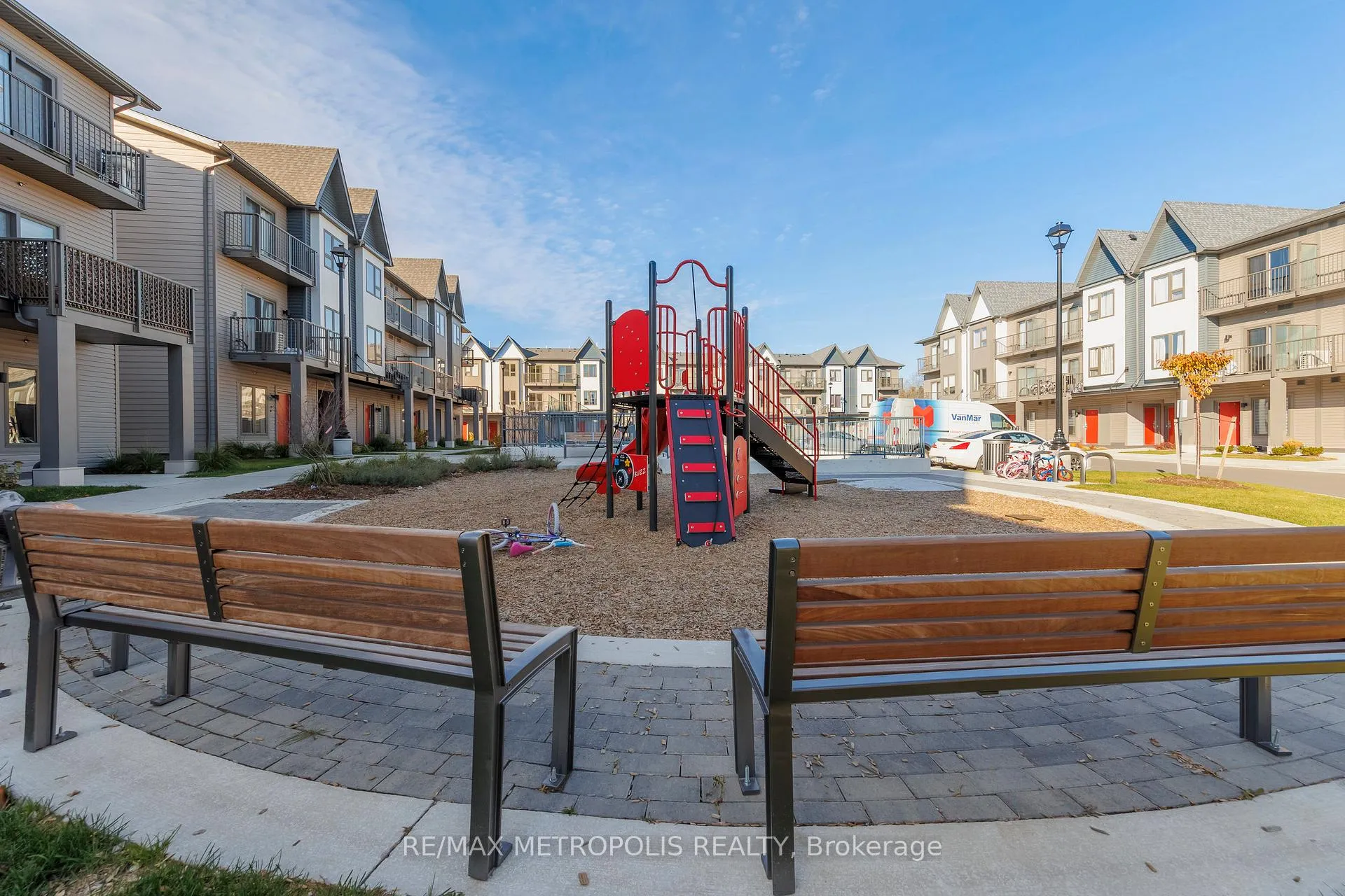 Photo 24 of Unit 719, 2635 William Jackson Drive, Pickering, Duffin Heights — HOMEH