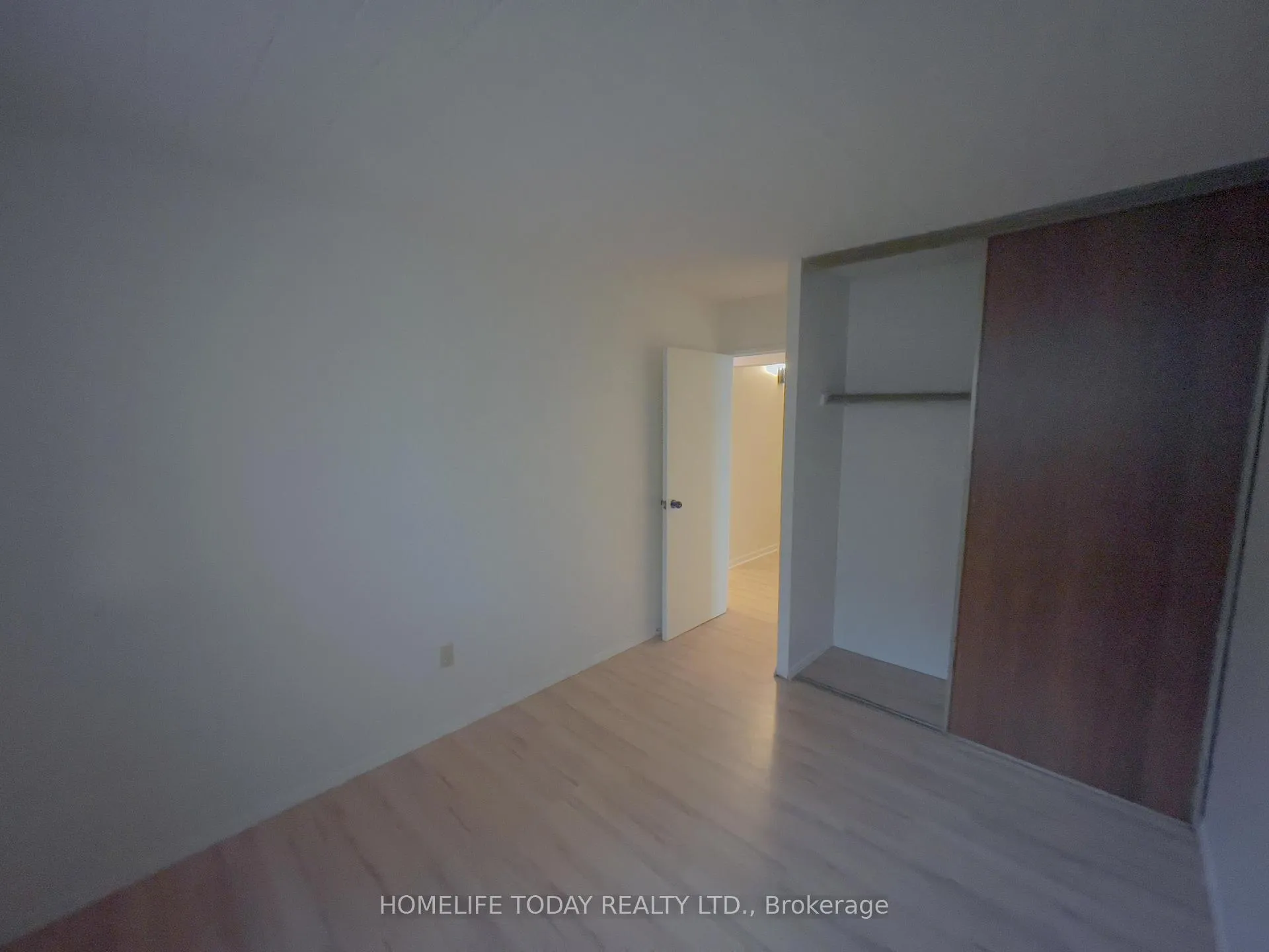 Photo 9 of Unit 204, 71 Vanier Drive, Kitchener, Rockway — HOMEH