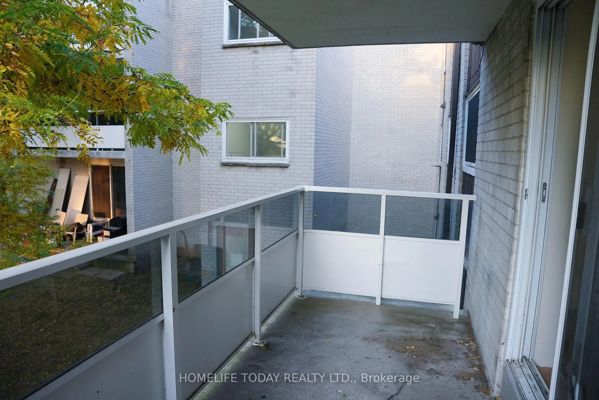 Photo 14 of Unit 204, 71 Vanier Drive, Kitchener, Rockway — HOMEH