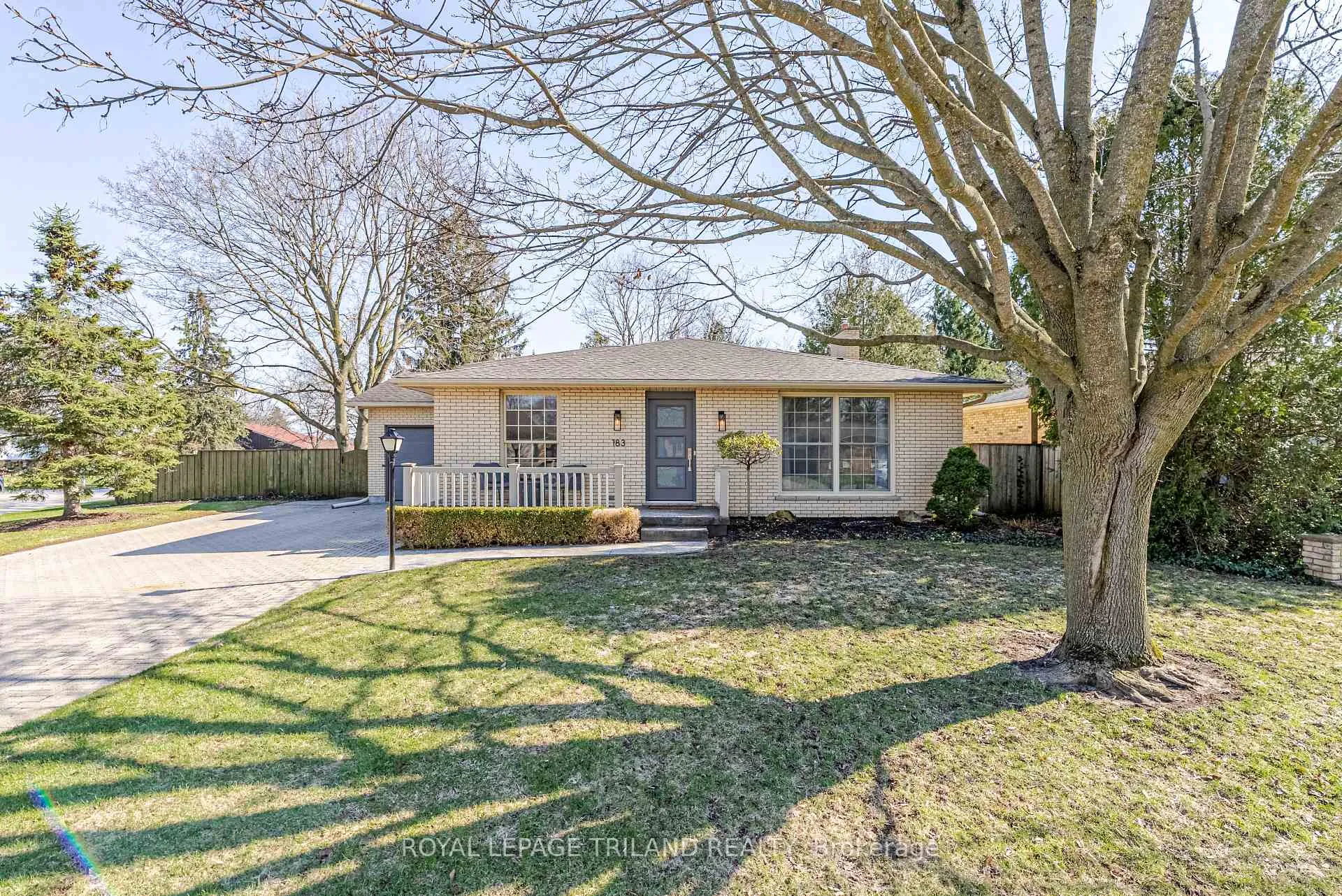 Photo 2 of 183 Canterbury Drive, Thames Centre, Dorchester — HOMEH