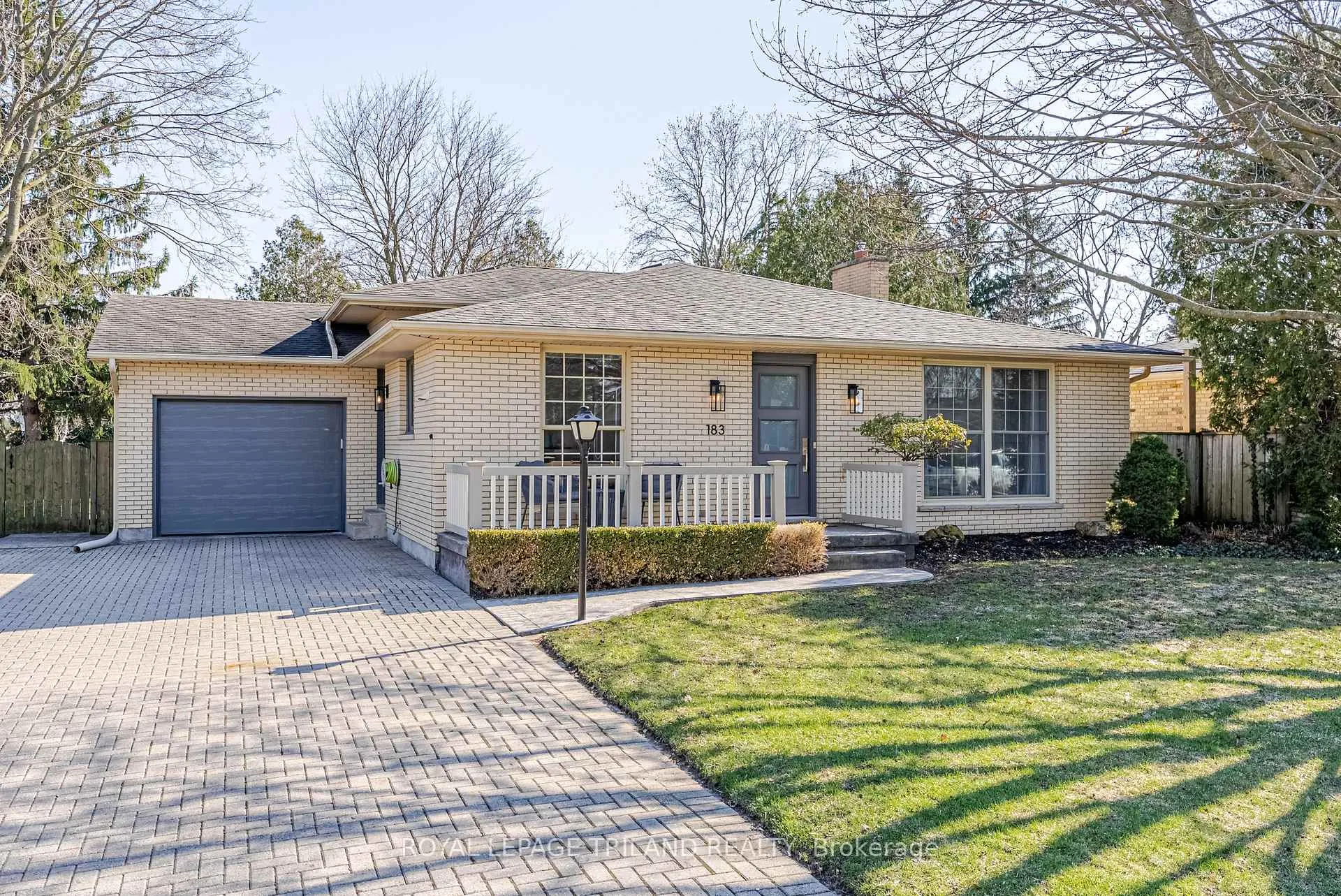 Photo 4 of 183 Canterbury Drive, Thames Centre, Dorchester — HOMEH