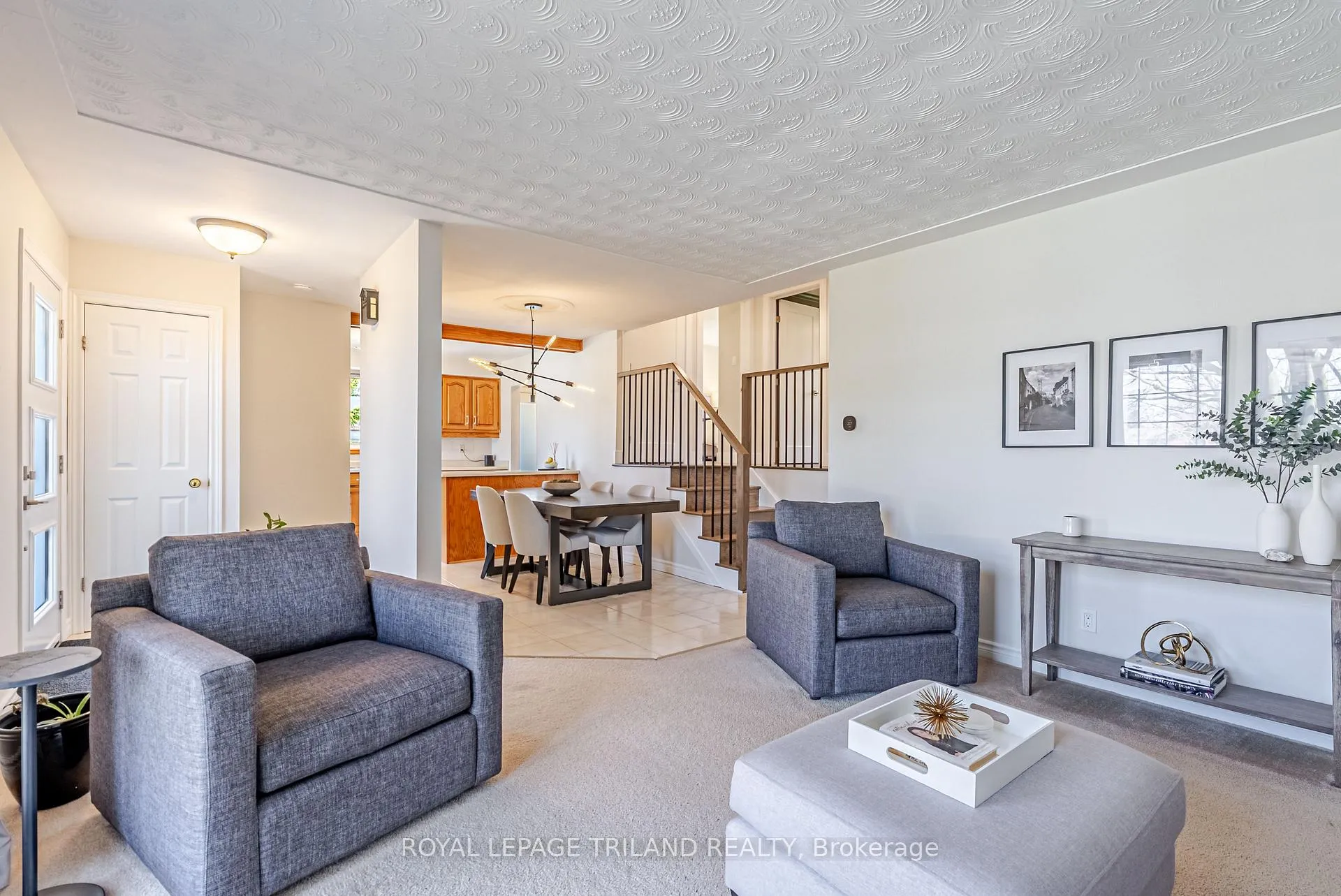 Photo 11 of 183 Canterbury Drive, Thames Centre, Dorchester — HOMEH