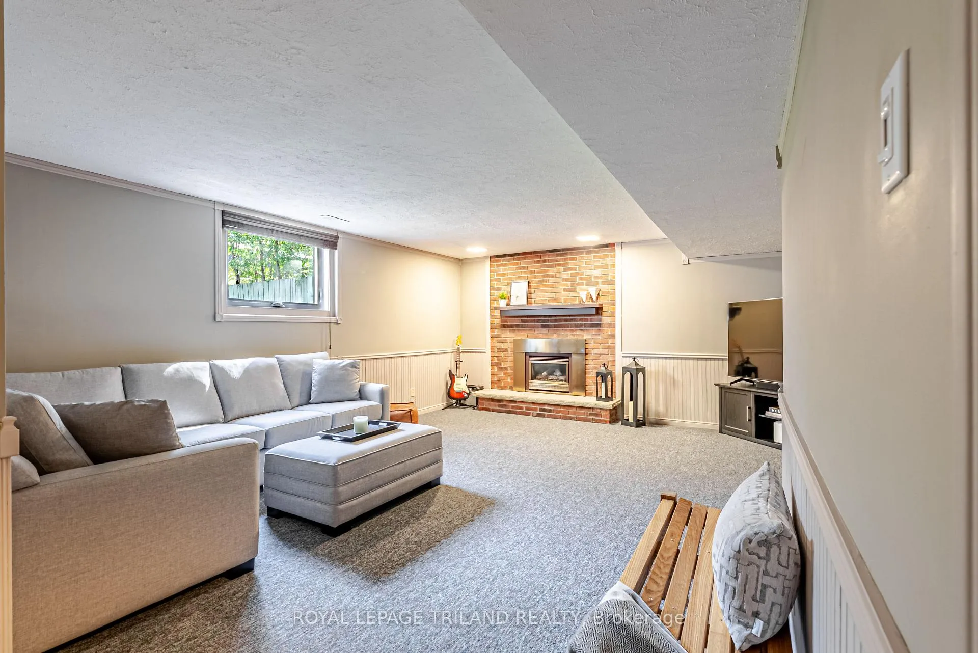 Photo 28 of 183 Canterbury Drive, Thames Centre, Dorchester — HOMEH