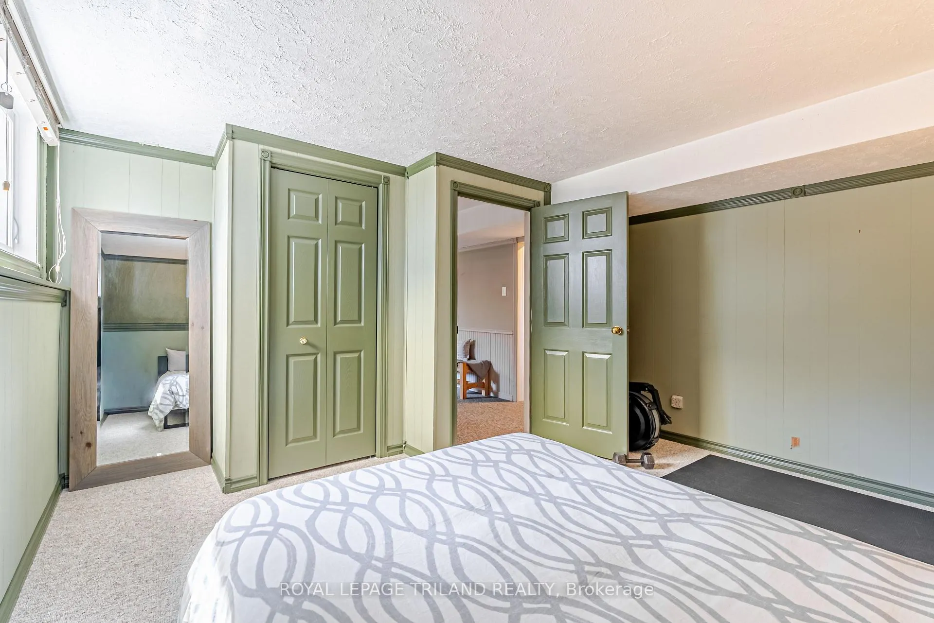 Photo 32 of 183 Canterbury Drive, Thames Centre, Dorchester — HOMEH