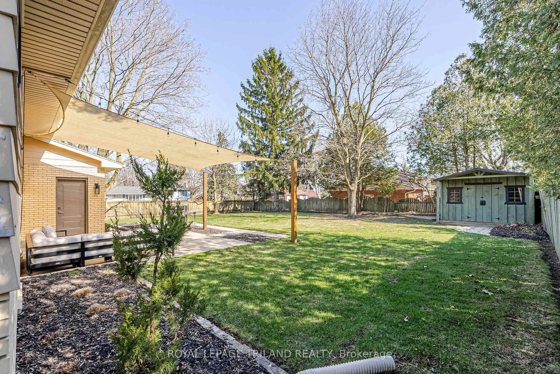 Photo 43 of 183 Canterbury Drive, Thames Centre, Dorchester — HOMEH