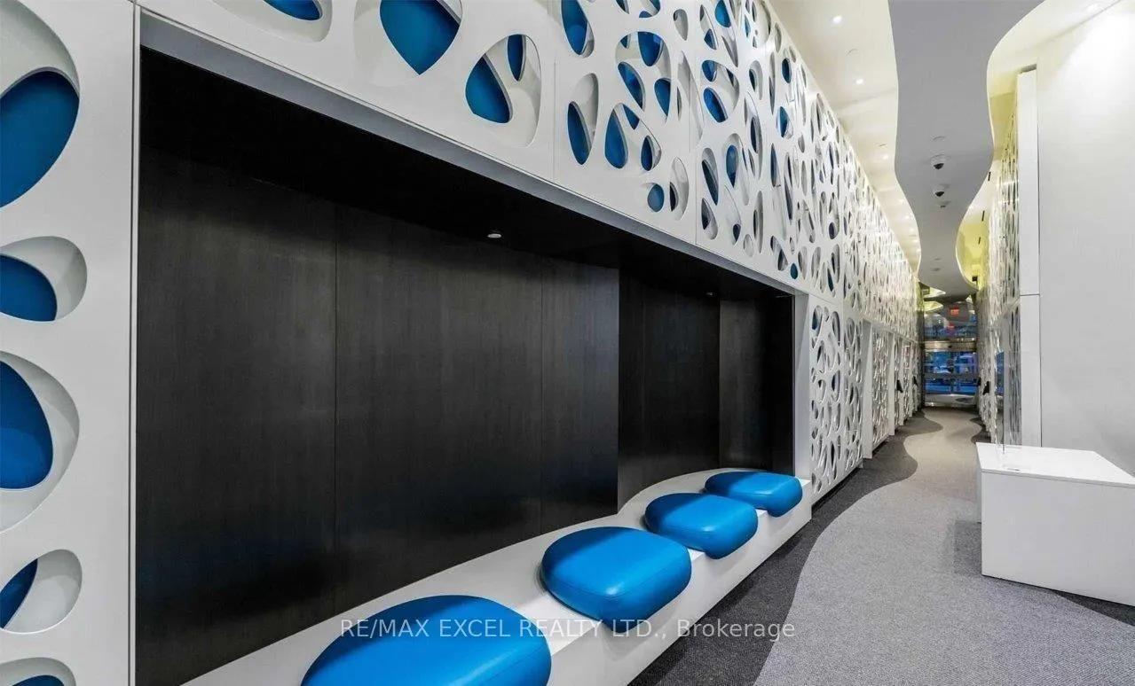 Photo 17 of Unit 7102, 1 Bloor Street E, Toronto, Church-Yonge Corridor — HOMEH