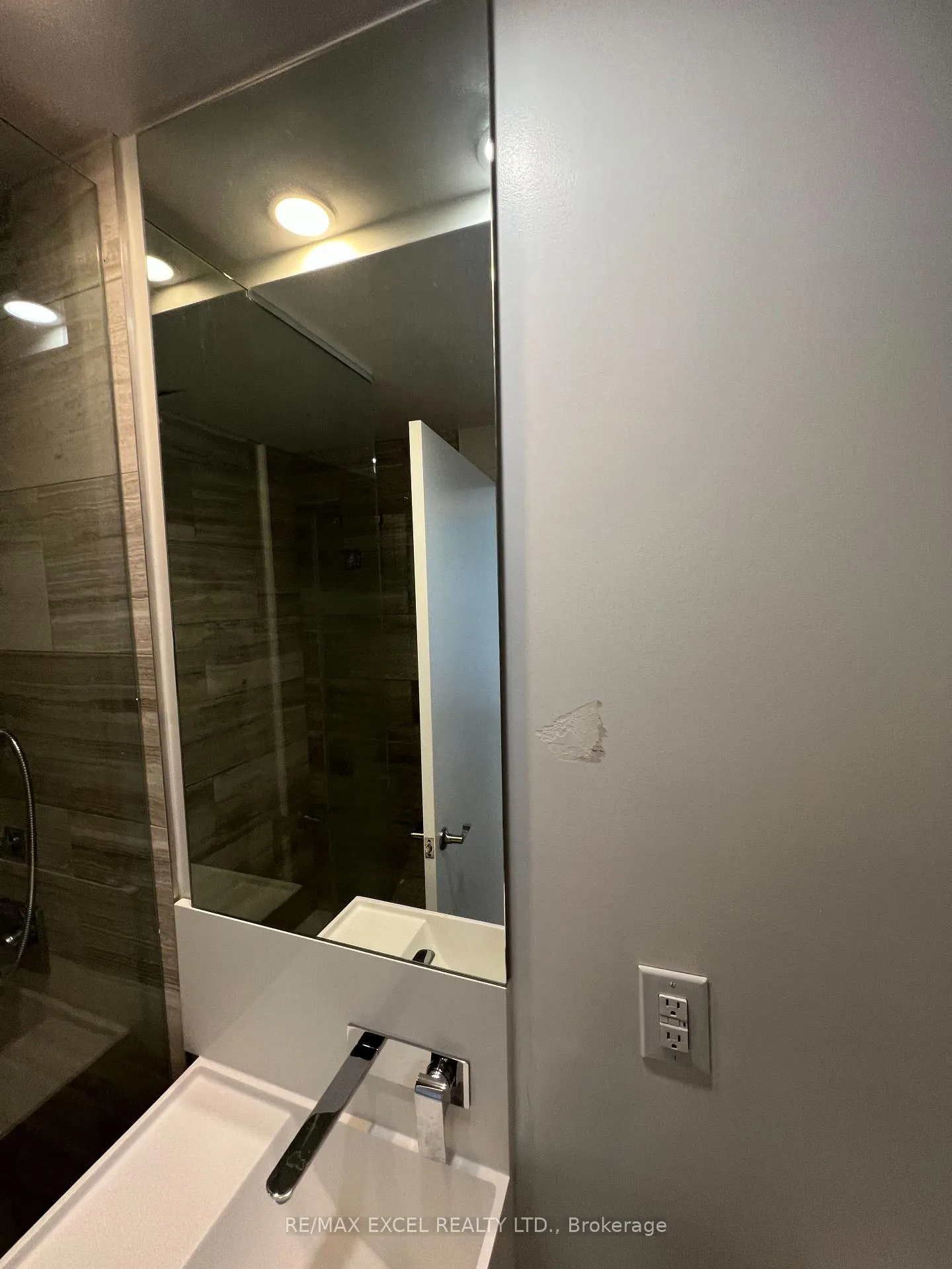 Photo 20 of Unit 7102, 1 Bloor Street E, Toronto, Church-Yonge Corridor — HOMEH