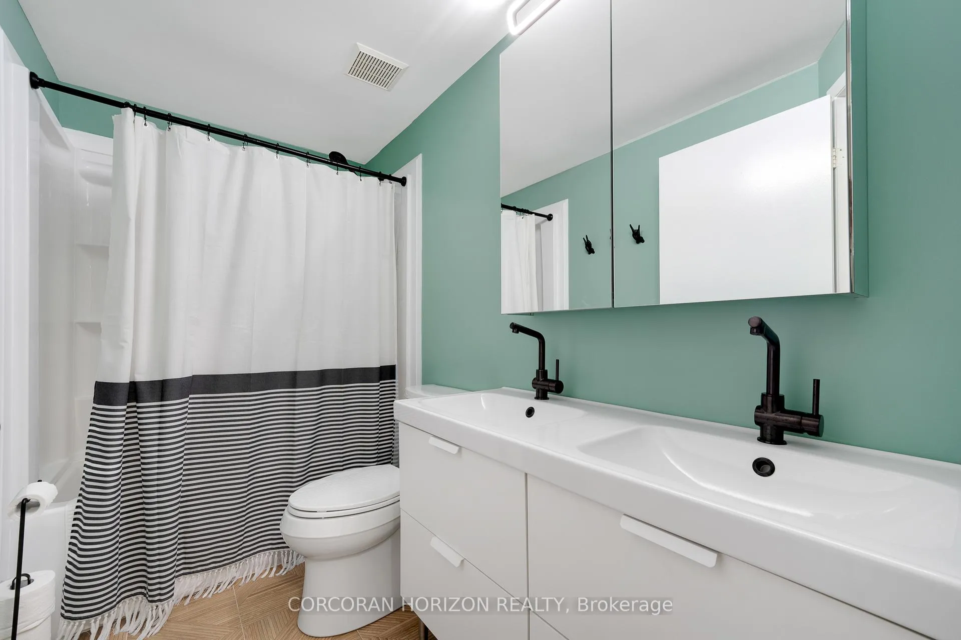 Photo 27 of Unit 13, 476 Kingscourt Drive, Waterloo — HOMEH