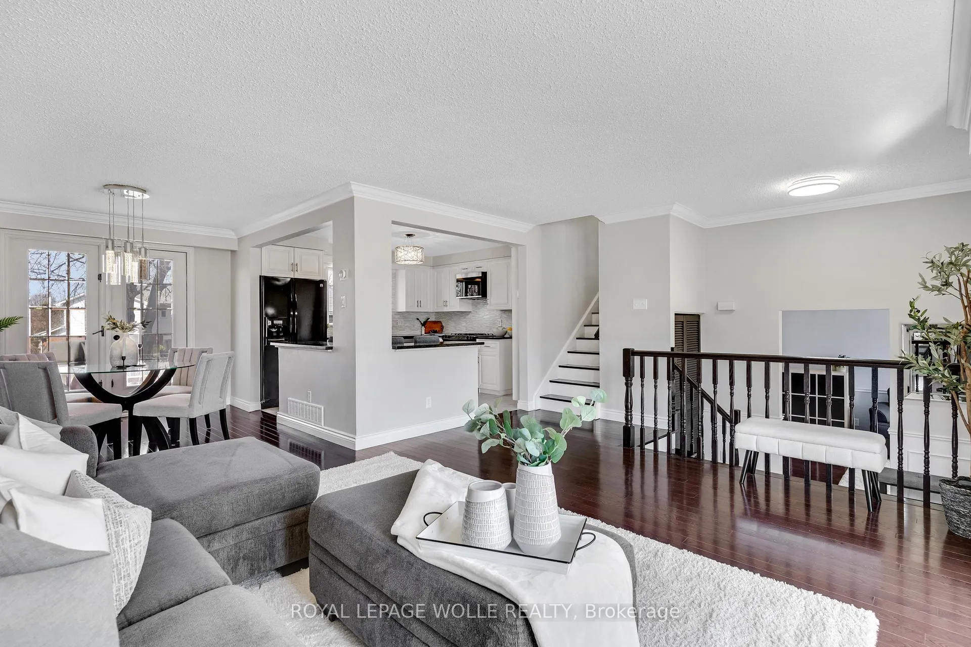 Photo 13 of 86 McGarry Drive, Kitchener — HOMEH