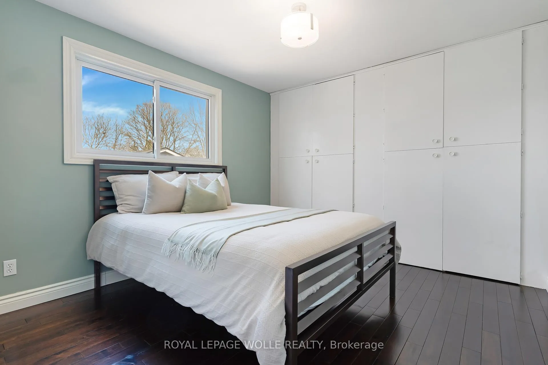 Photo 19 of 86 McGarry Drive, Kitchener — HOMEH