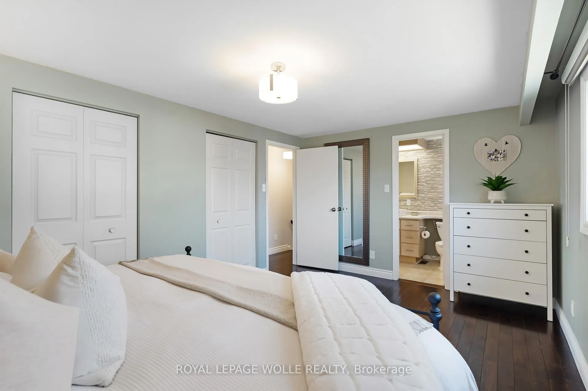 Photo 23 of 86 McGarry Drive, Kitchener — HOMEH