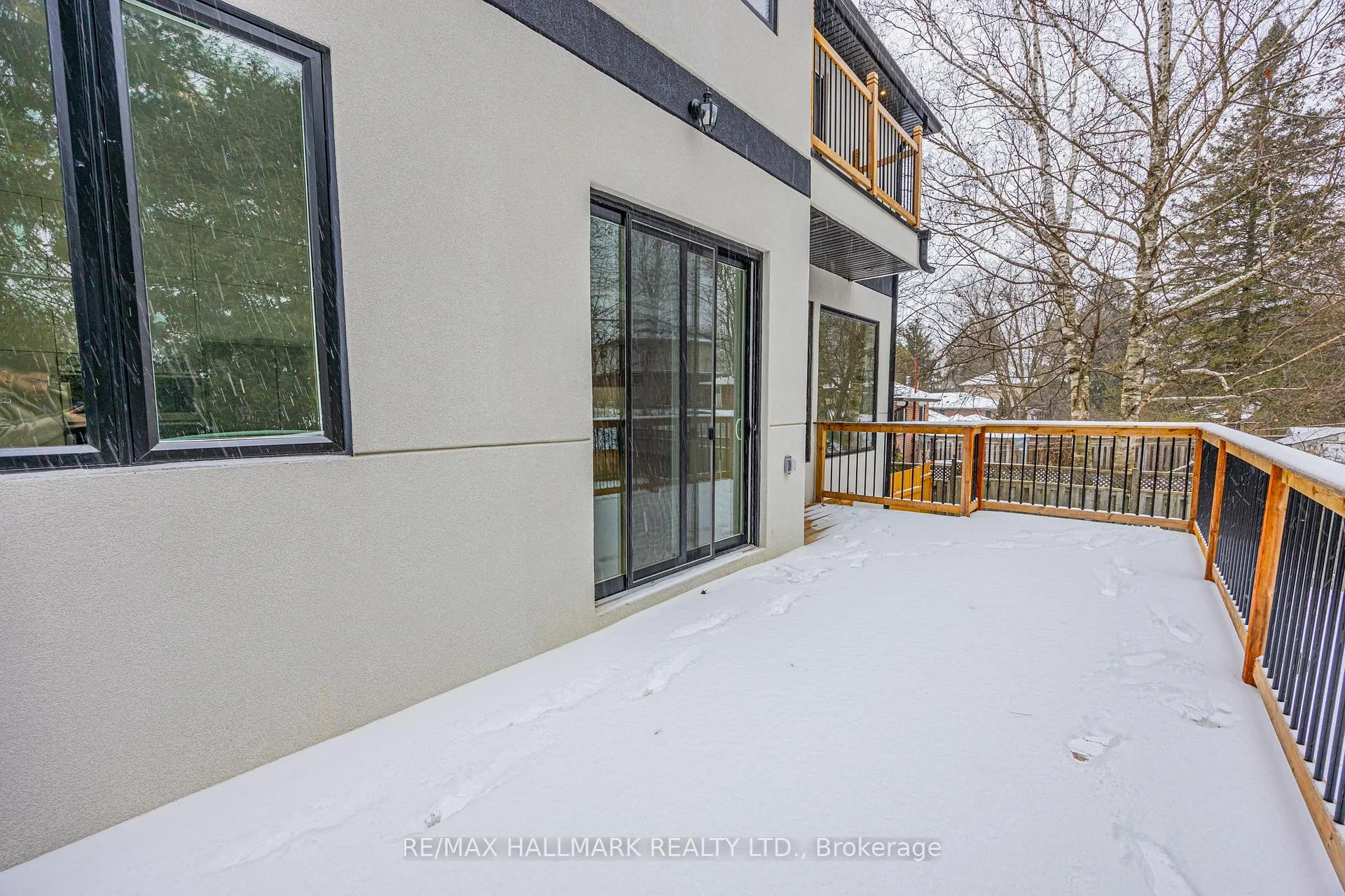 Photo 34 of 69 Aurora Heights Drive S, Aurora, Aurora Heights — HOMEH