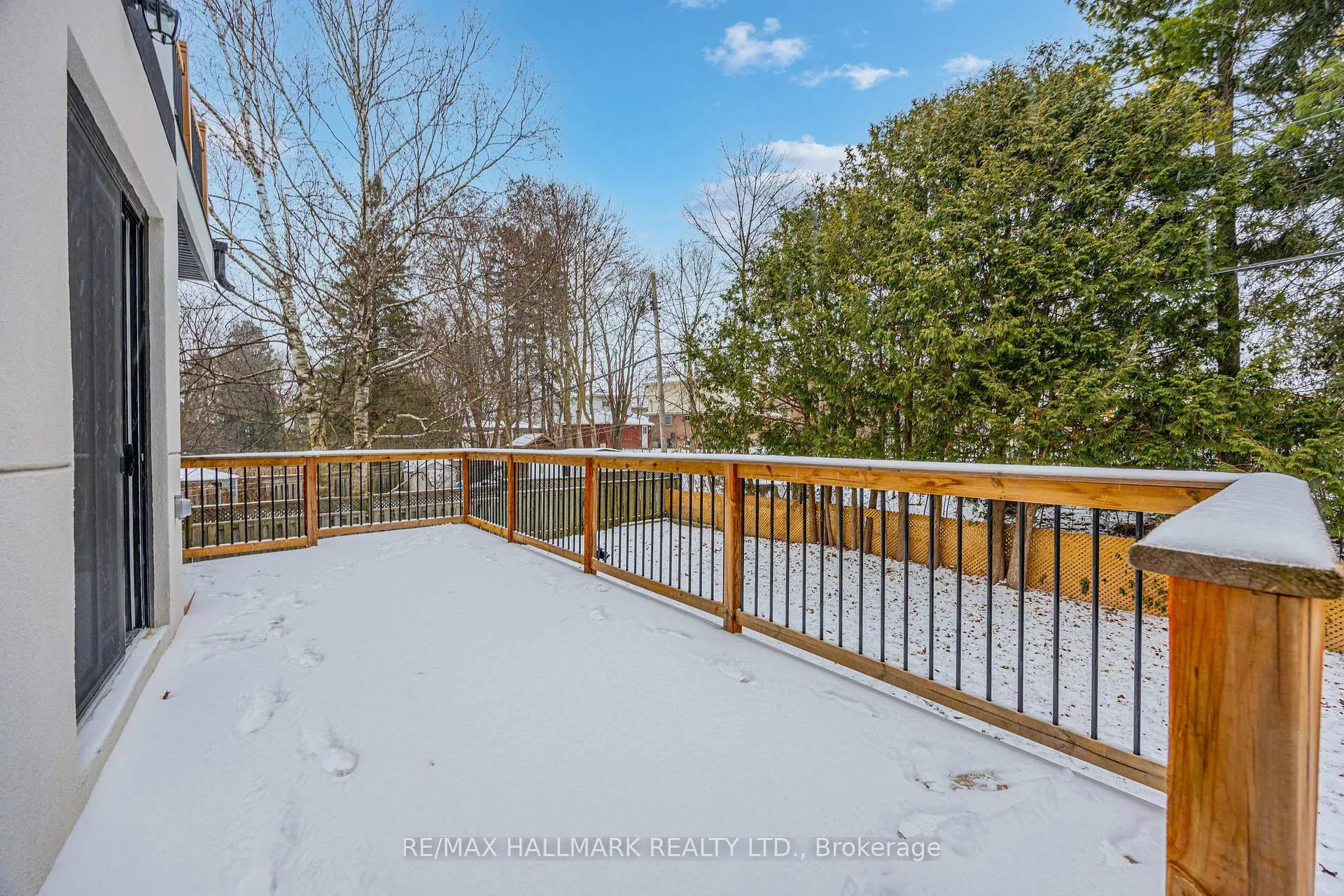 Photo 35 of 69 Aurora Heights Drive S, Aurora, Aurora Heights — HOMEH