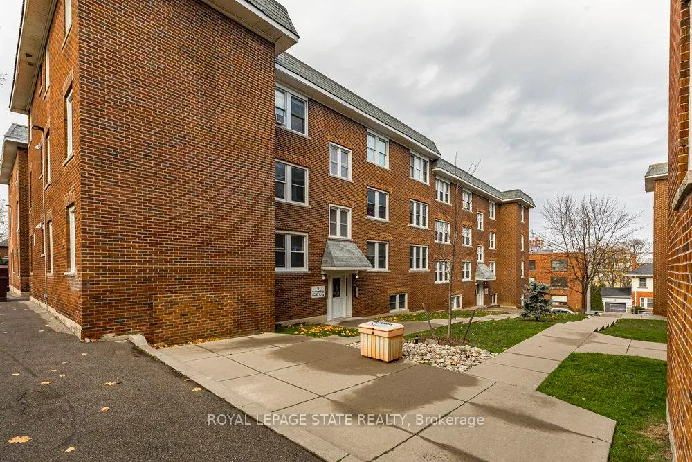 Photo 2 of Unit 8, 9 Rockwood Place, Hamilton, Durand — HOMEH