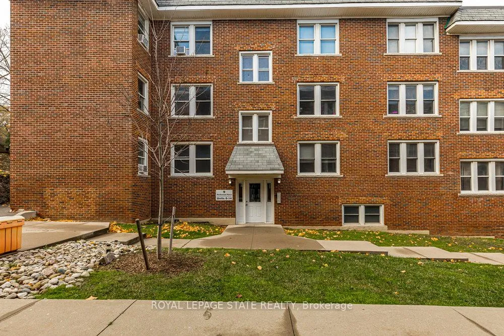 Photo 4 of Unit 8, 9 Rockwood Place, Hamilton, Durand — HOMEH