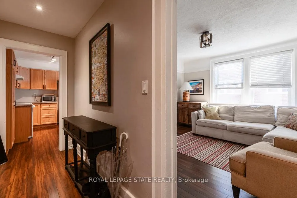Photo 9 of Unit 8, 9 Rockwood Place, Hamilton, Durand — HOMEH