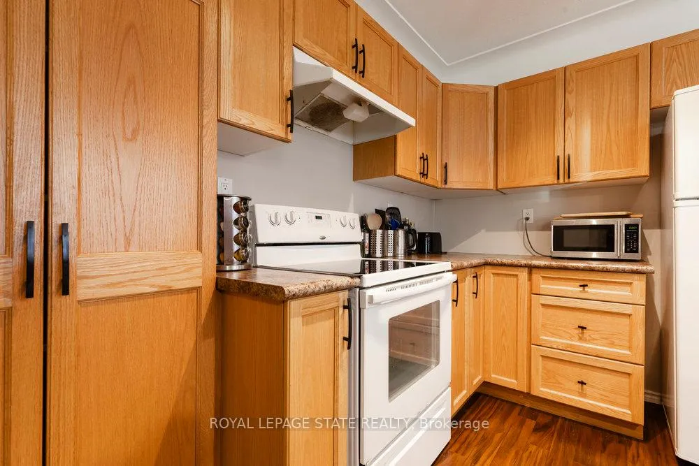 Photo 26 of Unit 8, 9 Rockwood Place, Hamilton, Durand — HOMEH