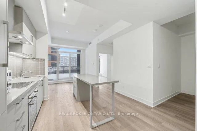 Photo 11 of Unit 921, 56 Andre De Grasse Street S, Markham, Unionville — HOMEH