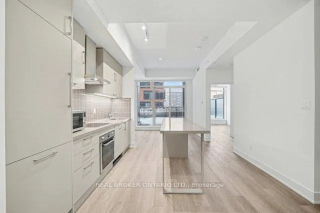 Photo 12 of Unit 921, 56 Andre De Grasse Street S, Markham, Unionville — HOMEH