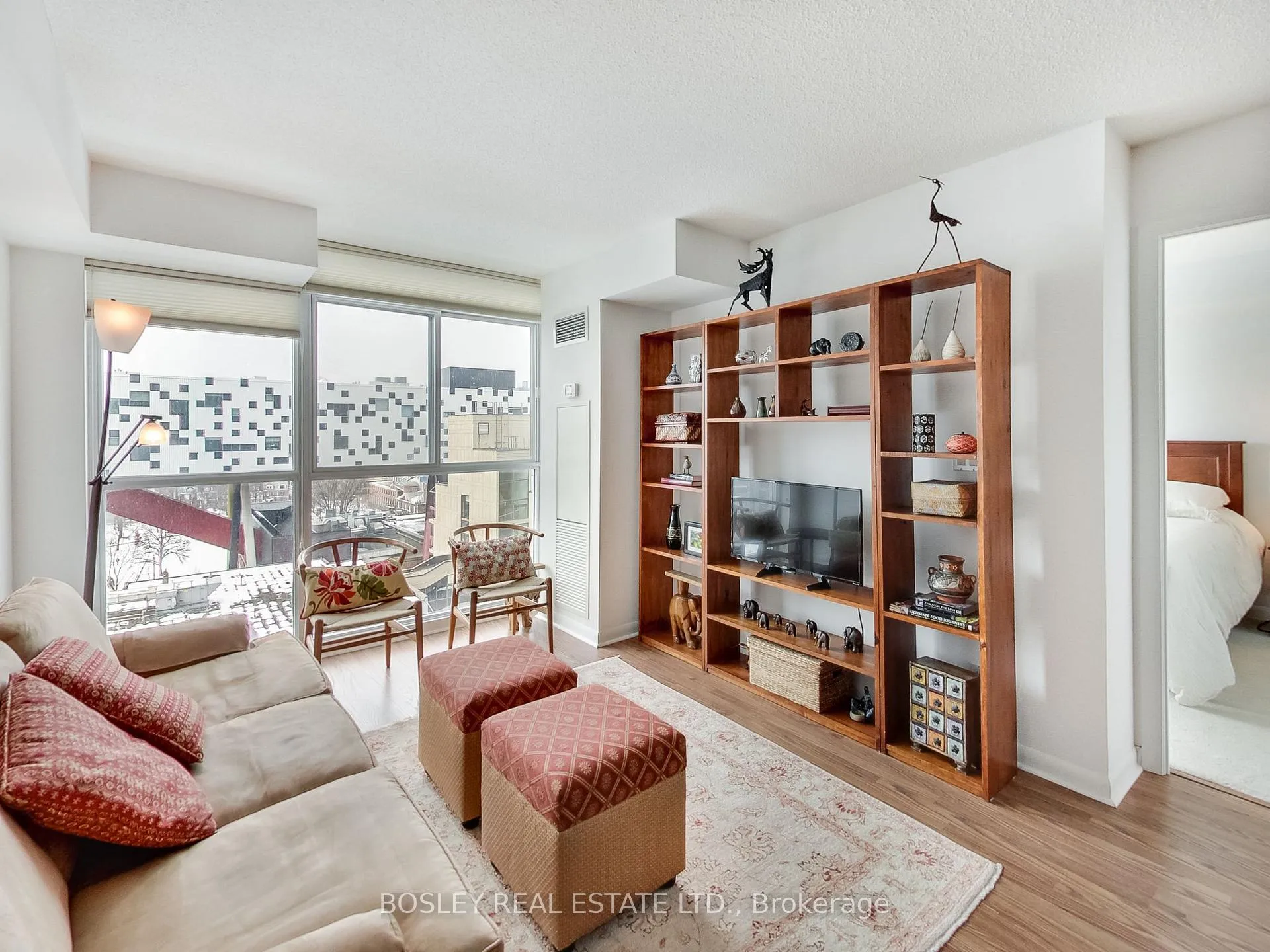Photo 1 of Unit 1215, 96 St Patrick Street, Toronto, Kensington-Chinatown — HOMEH