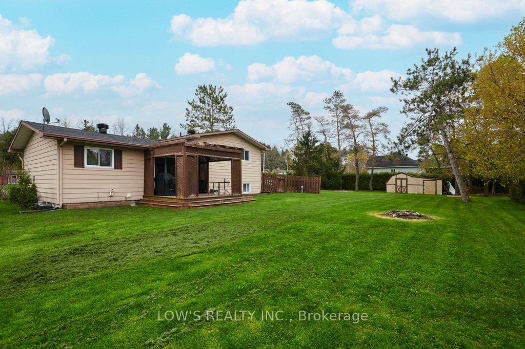 Photo 31 of 774 Burroughs Street, Champlain, L'Orignal — HOMEH