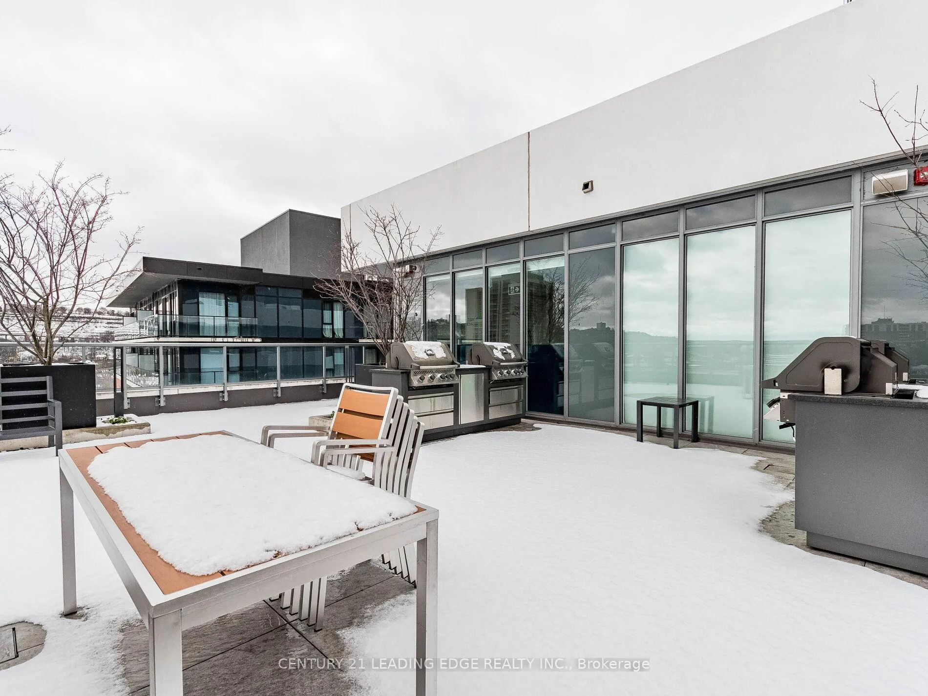 Photo 25 of Unit 402, 212 King William Street, Hamilton, Beasley — HOMEH