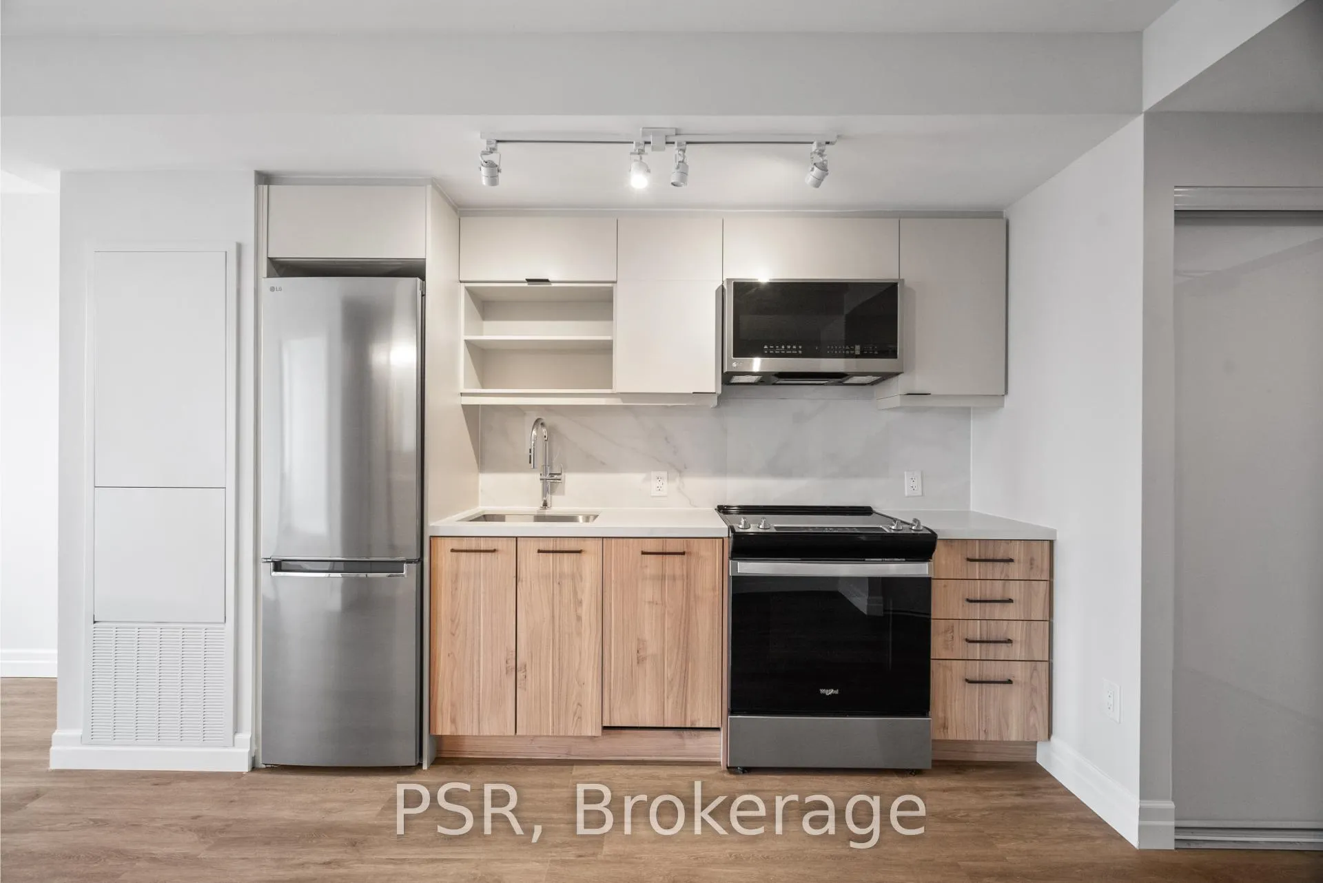 Photo 4 of Unit 3209, 203 Jarvis Street, Toronto, Moss Park — HOMEH