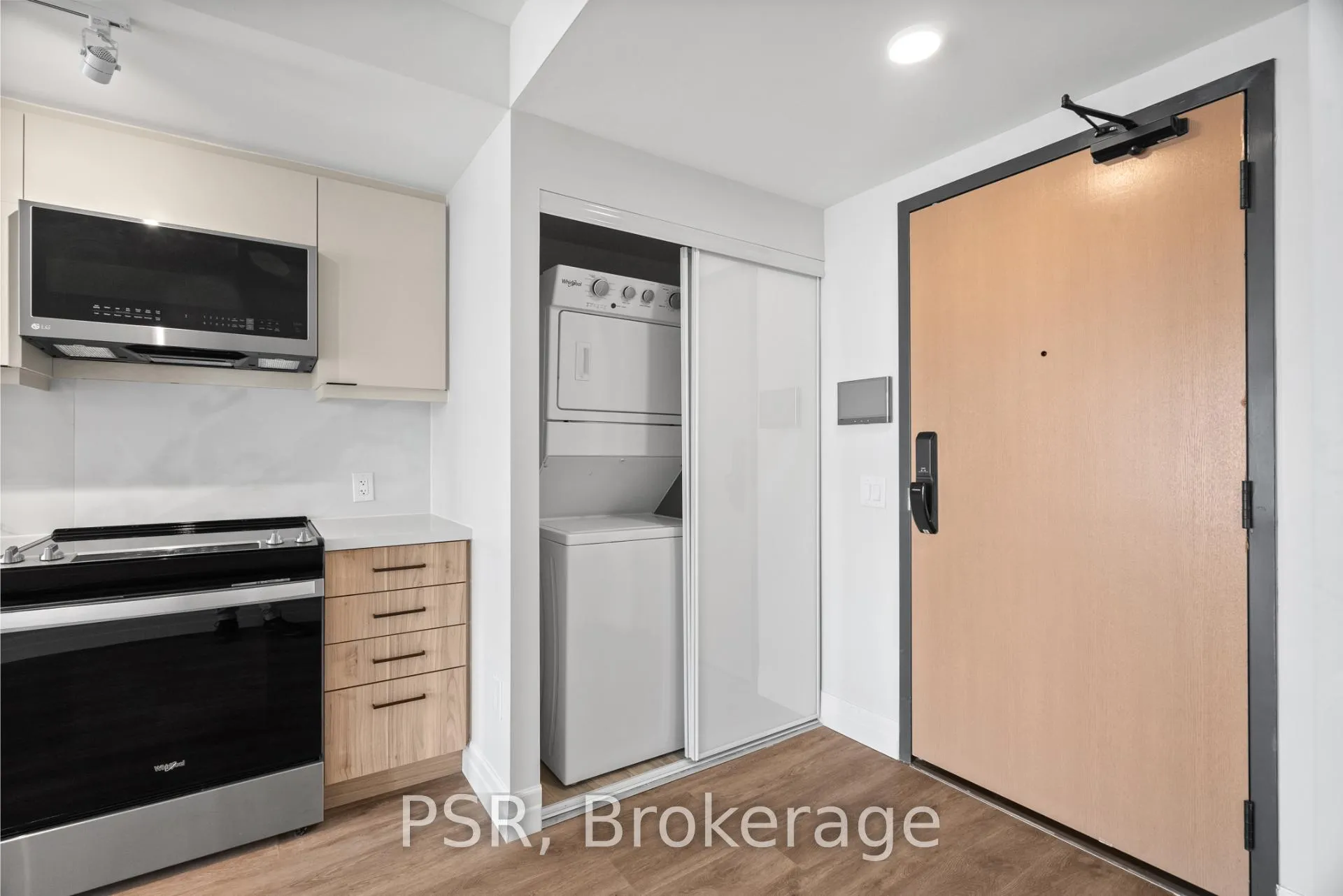 Photo 10 of Unit 3209, 203 Jarvis Street, Toronto, Moss Park — HOMEH