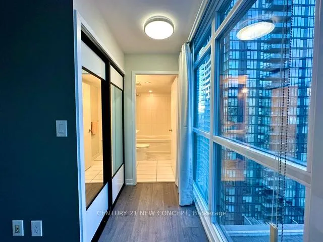 Photo 7 of Unit 1807, 8 Telegram Mews, Toronto, Waterfront Communities — HOMEH
